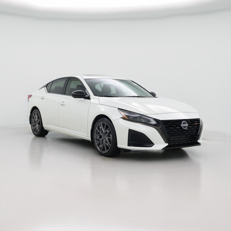 2023 Nissan Altima SR