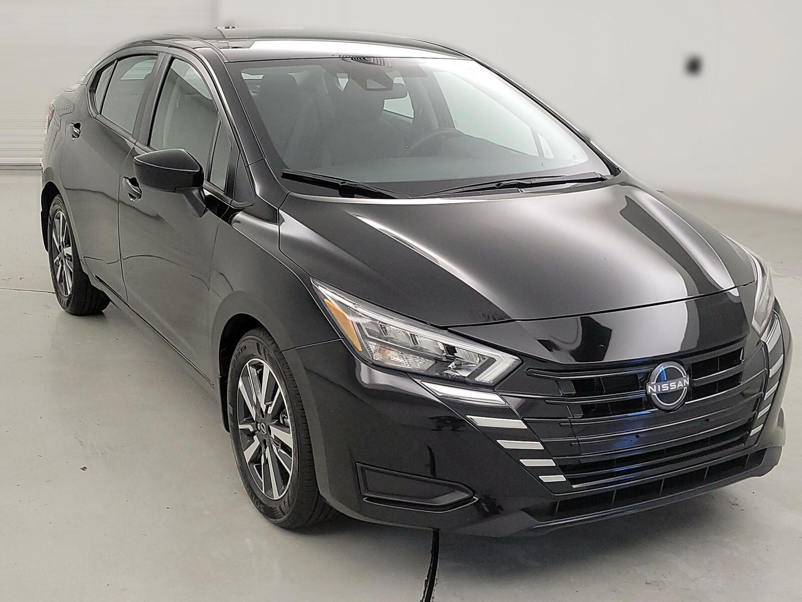 2025 Nissan Versa Sedan
