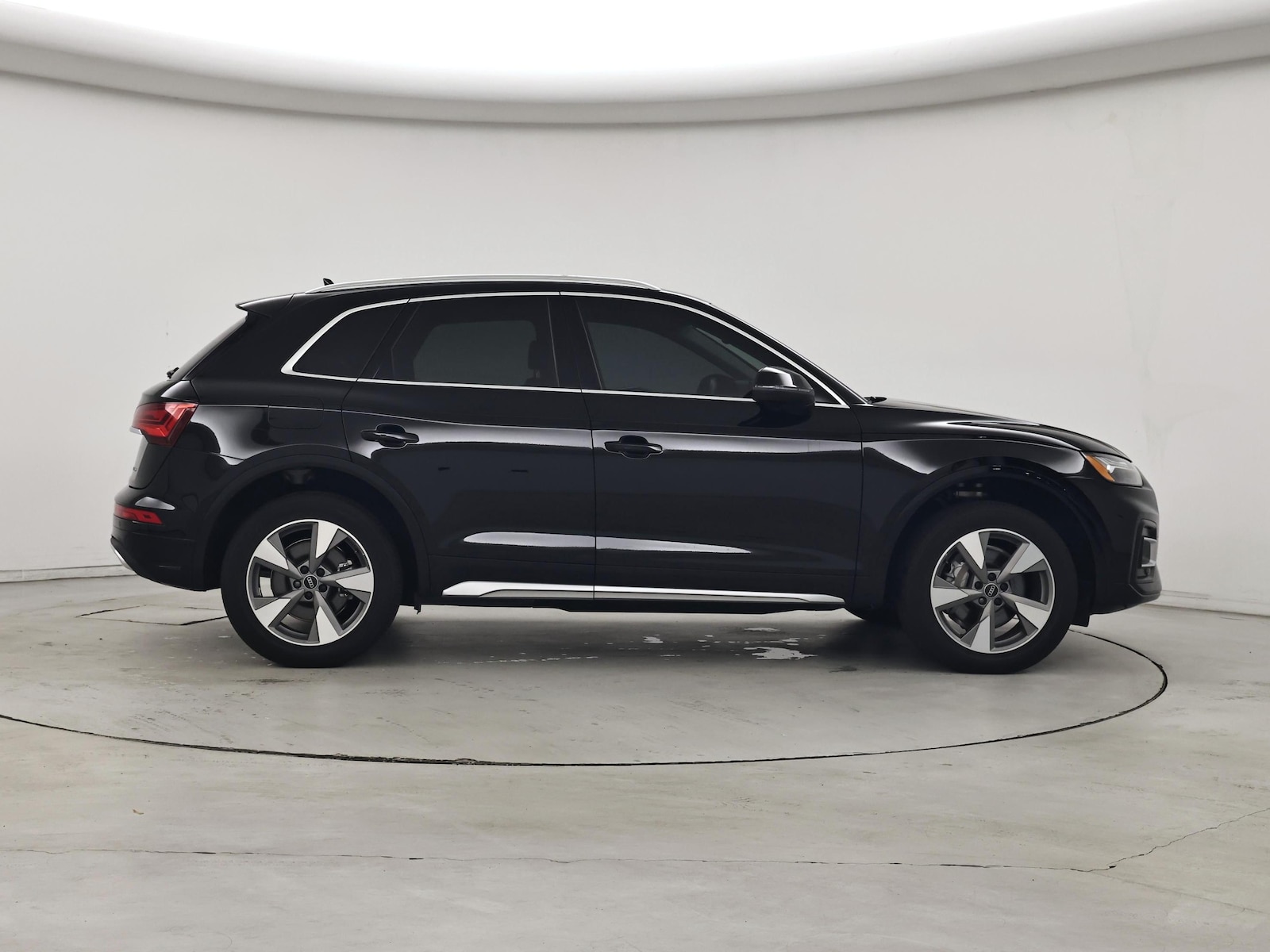 2023 Audi Q5 Premium - Photo 8