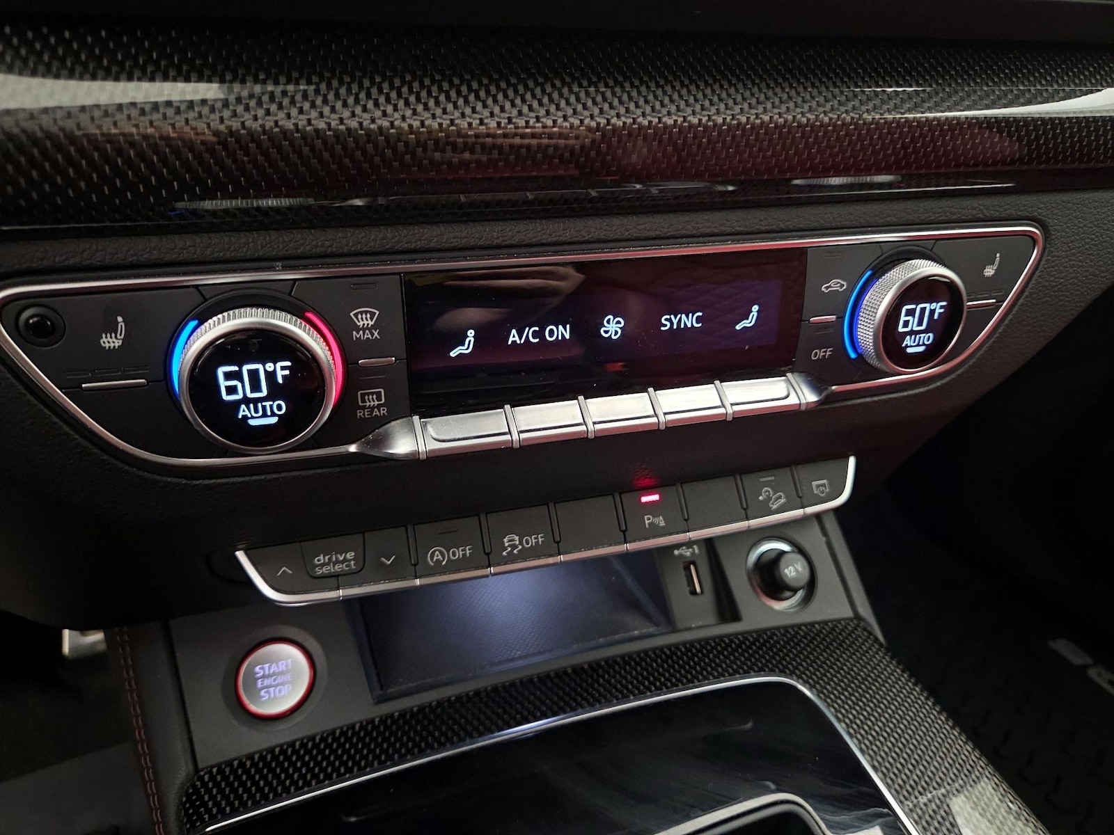 2023 Audi SQ5 Premium Plus - Photo 17