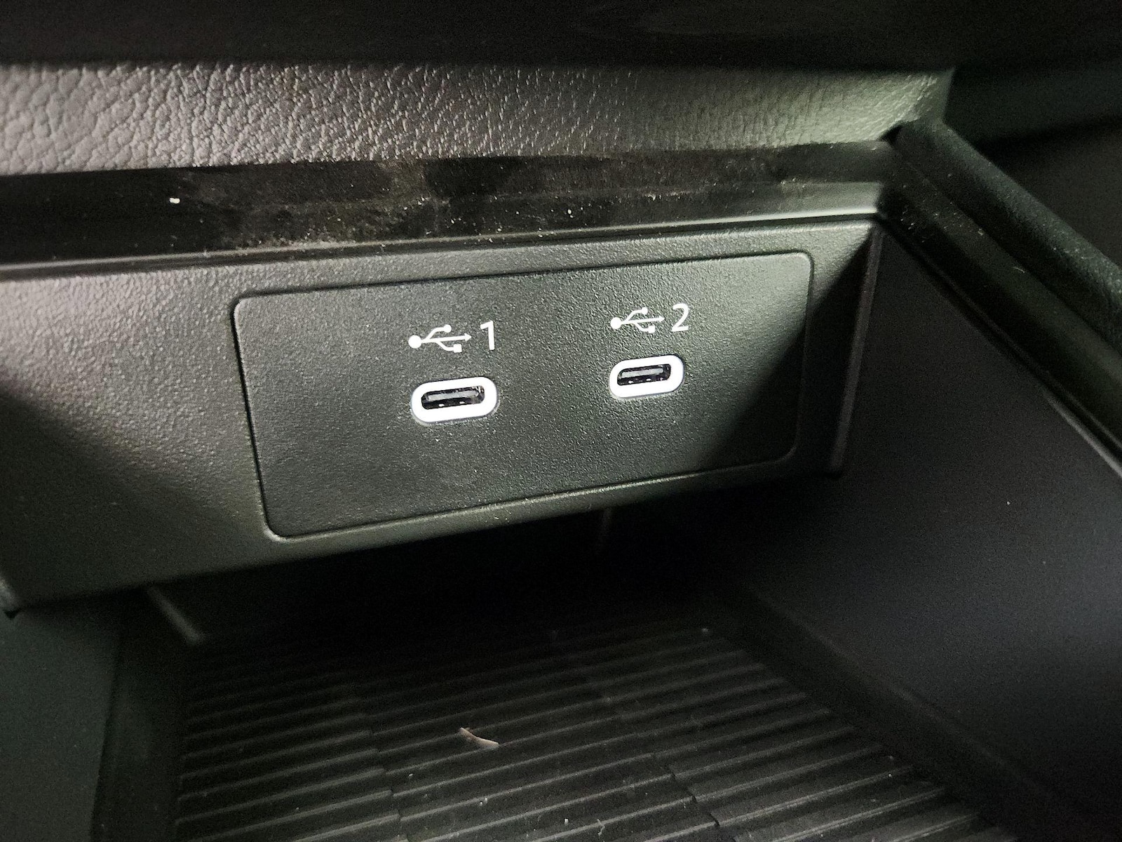 2026 Nissan KICKS S - Photo 18