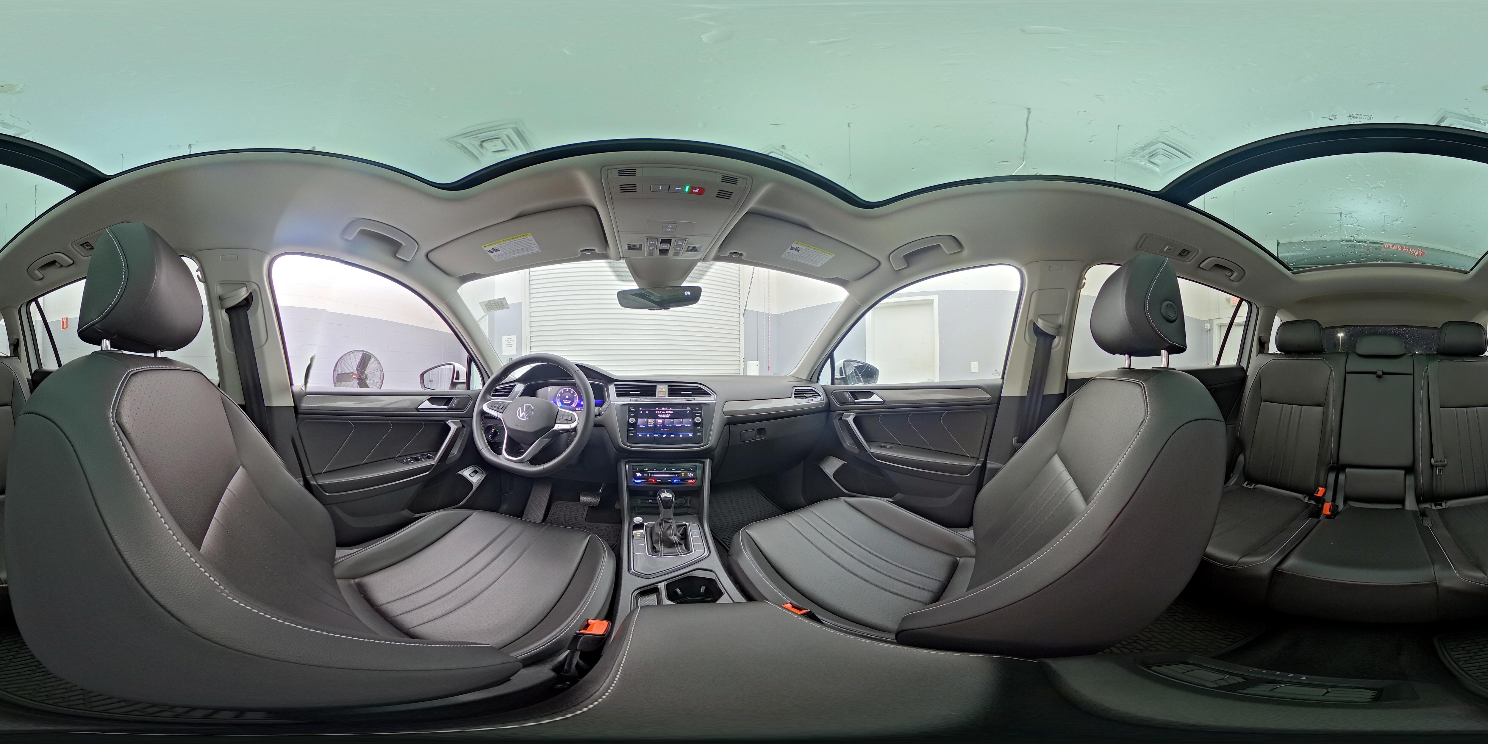 2023 Volkswagen Tiguan SE - Photo 25