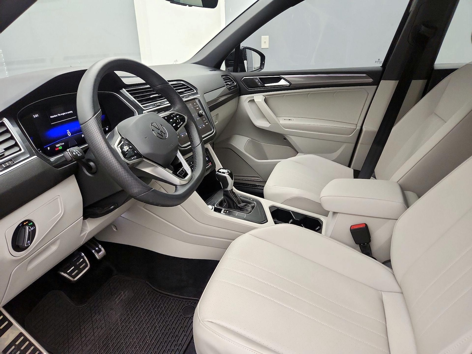 2024 Volkswagen Tiguan SE R-LINE BLACK - Photo 12
