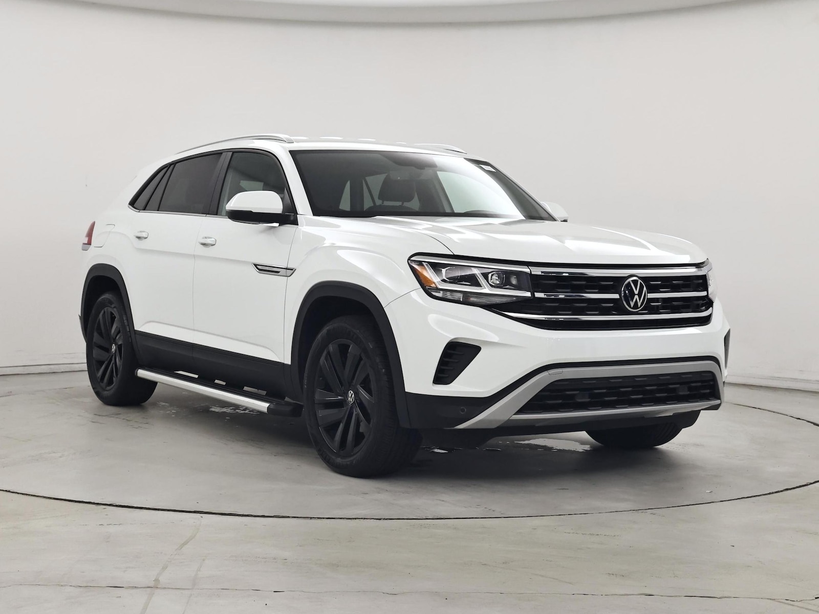 2023 Volkswagen Atlas Cross Sport SE w/Tech - Photo 2