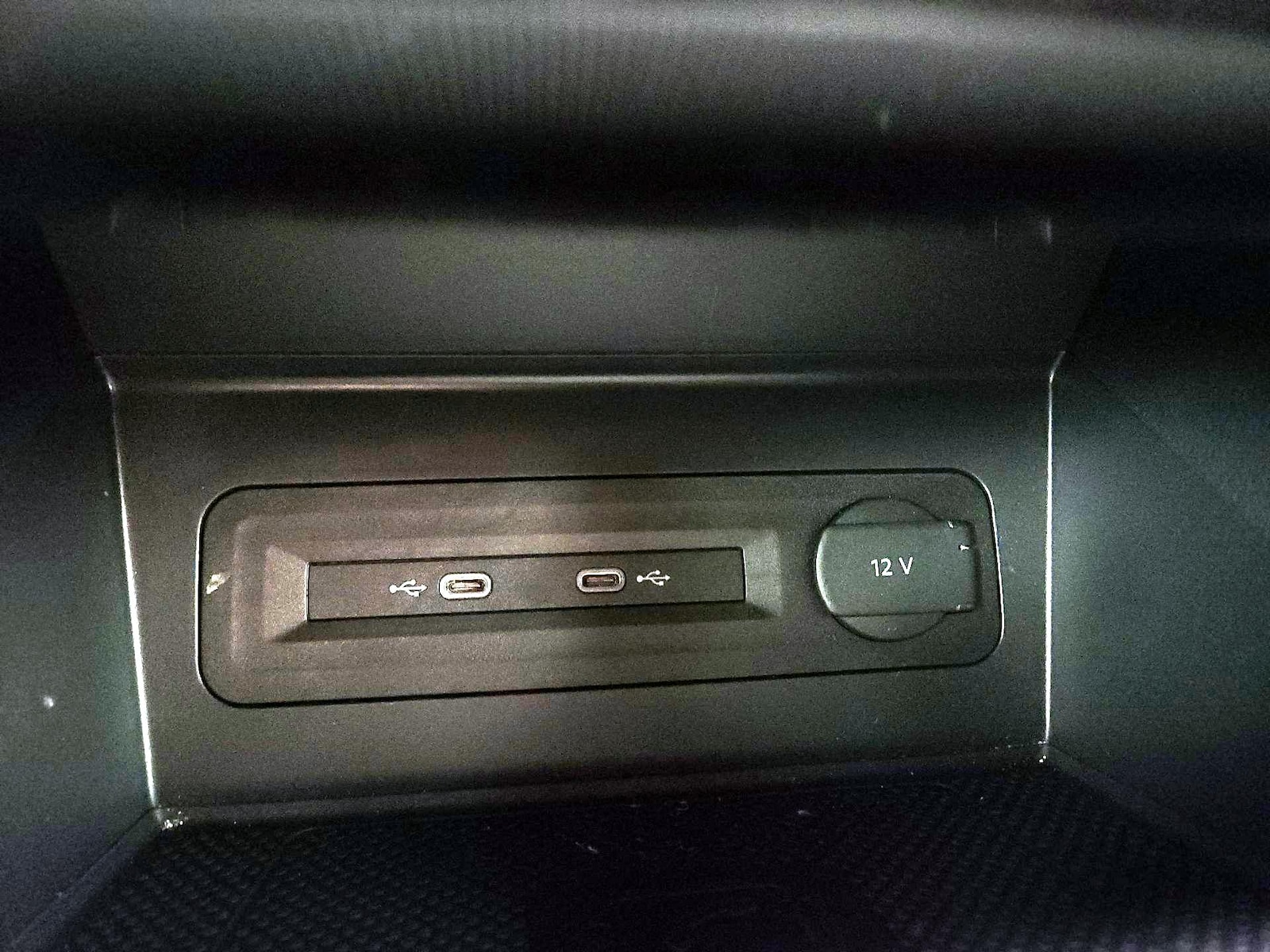 2023 Volkswagen Atlas Cross Sport SE w/Tech - Photo 19