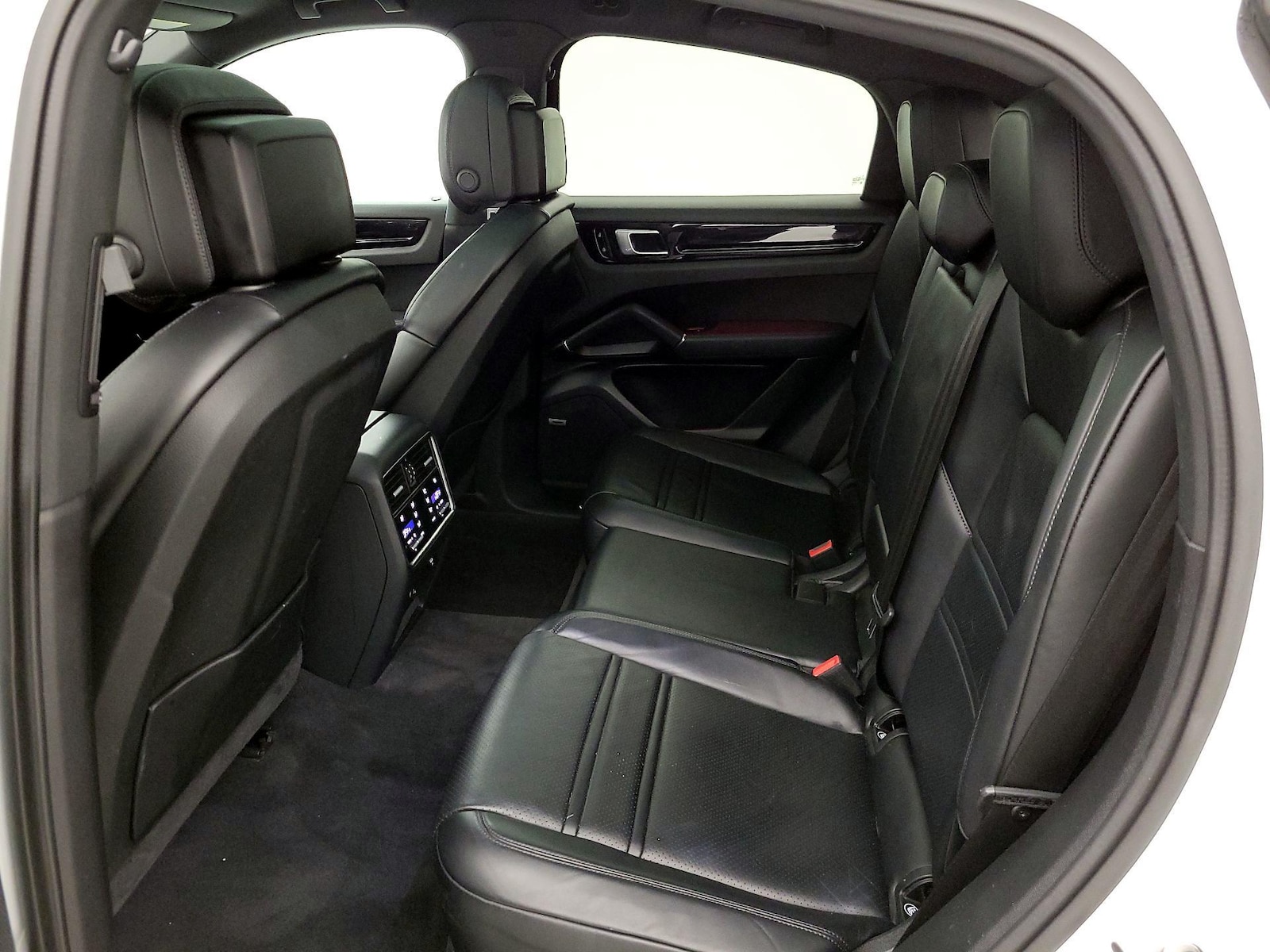 Rear Air Conditioning