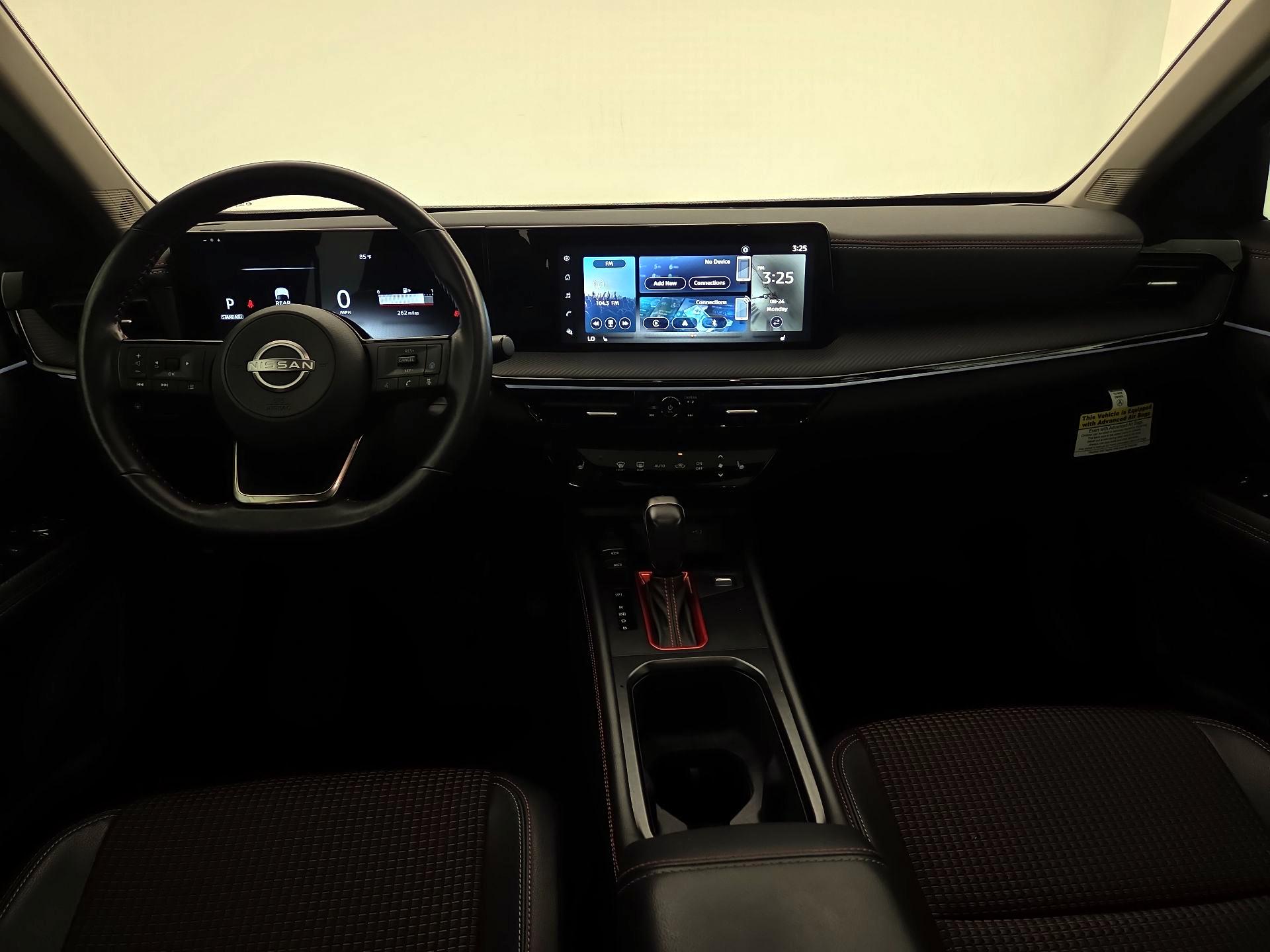 Thumbnail: 2025 Nissan Kicks - 9