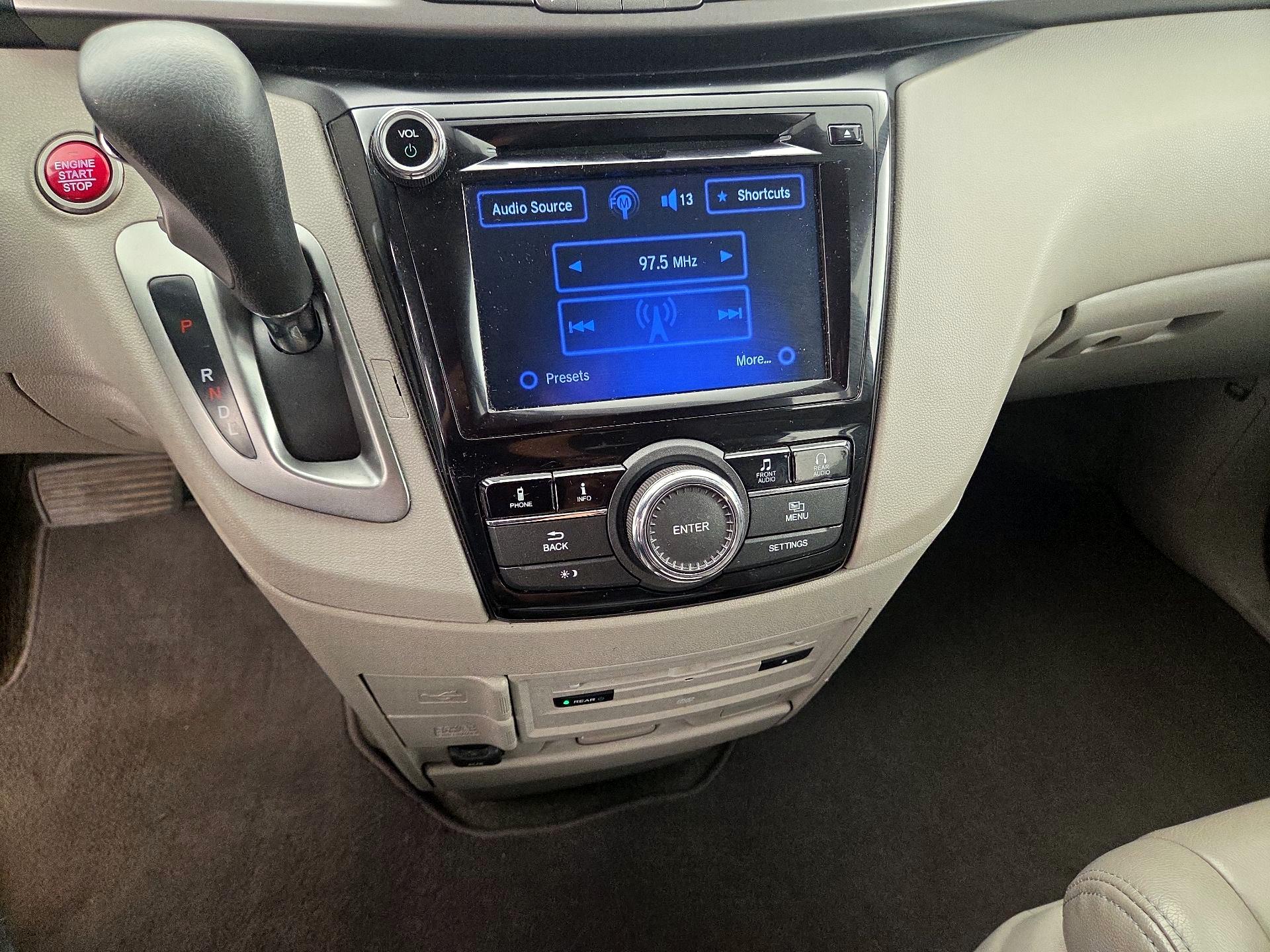 Thumbnail: 2016 Honda Odyssey - 15