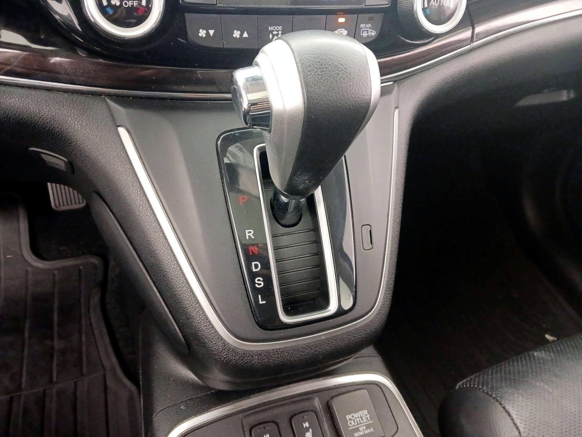 Thumbnail: 2016 Honda CR-V - 18