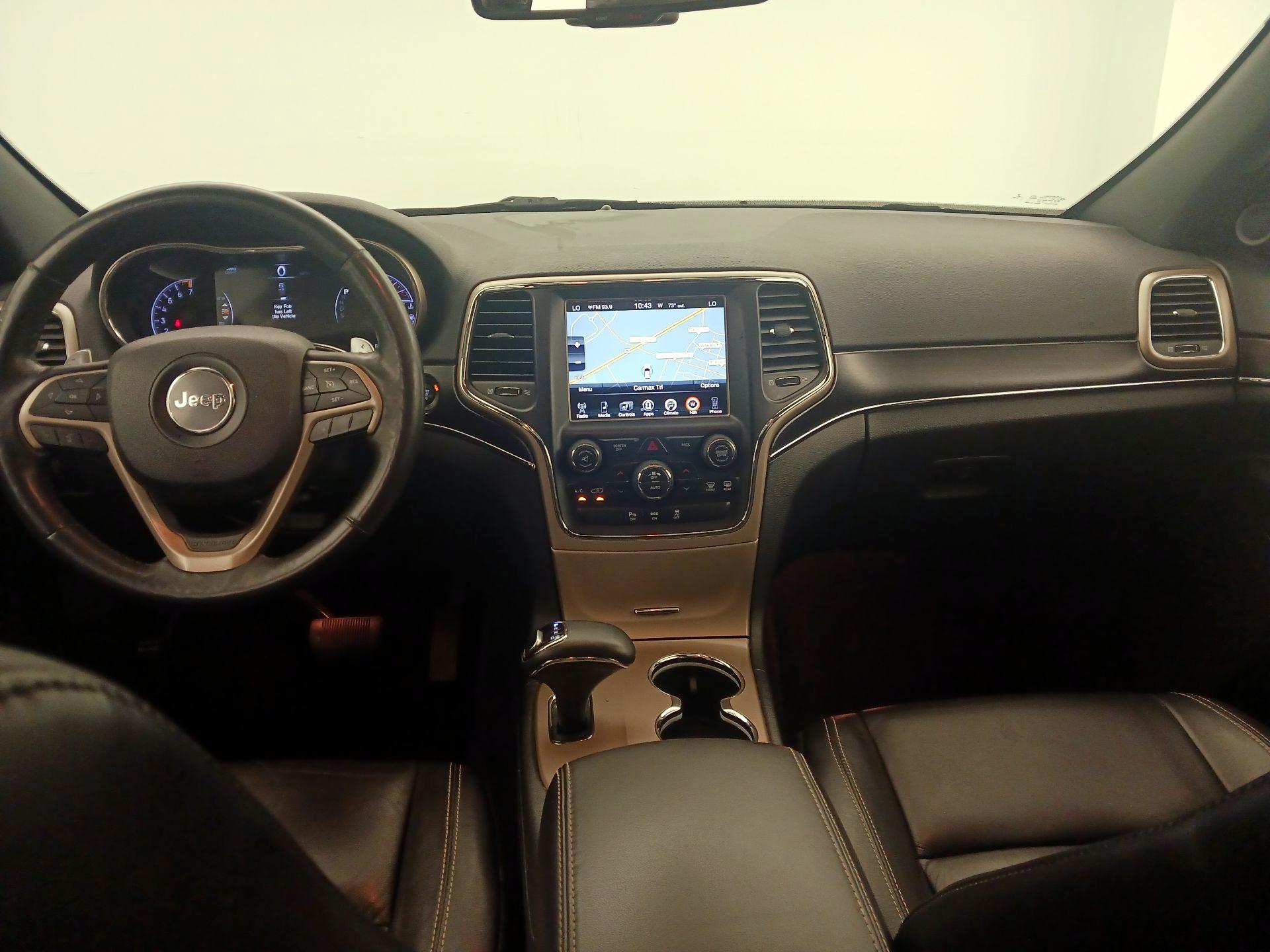 Thumbnail: 2015 Jeep Grand Cherokee - 9