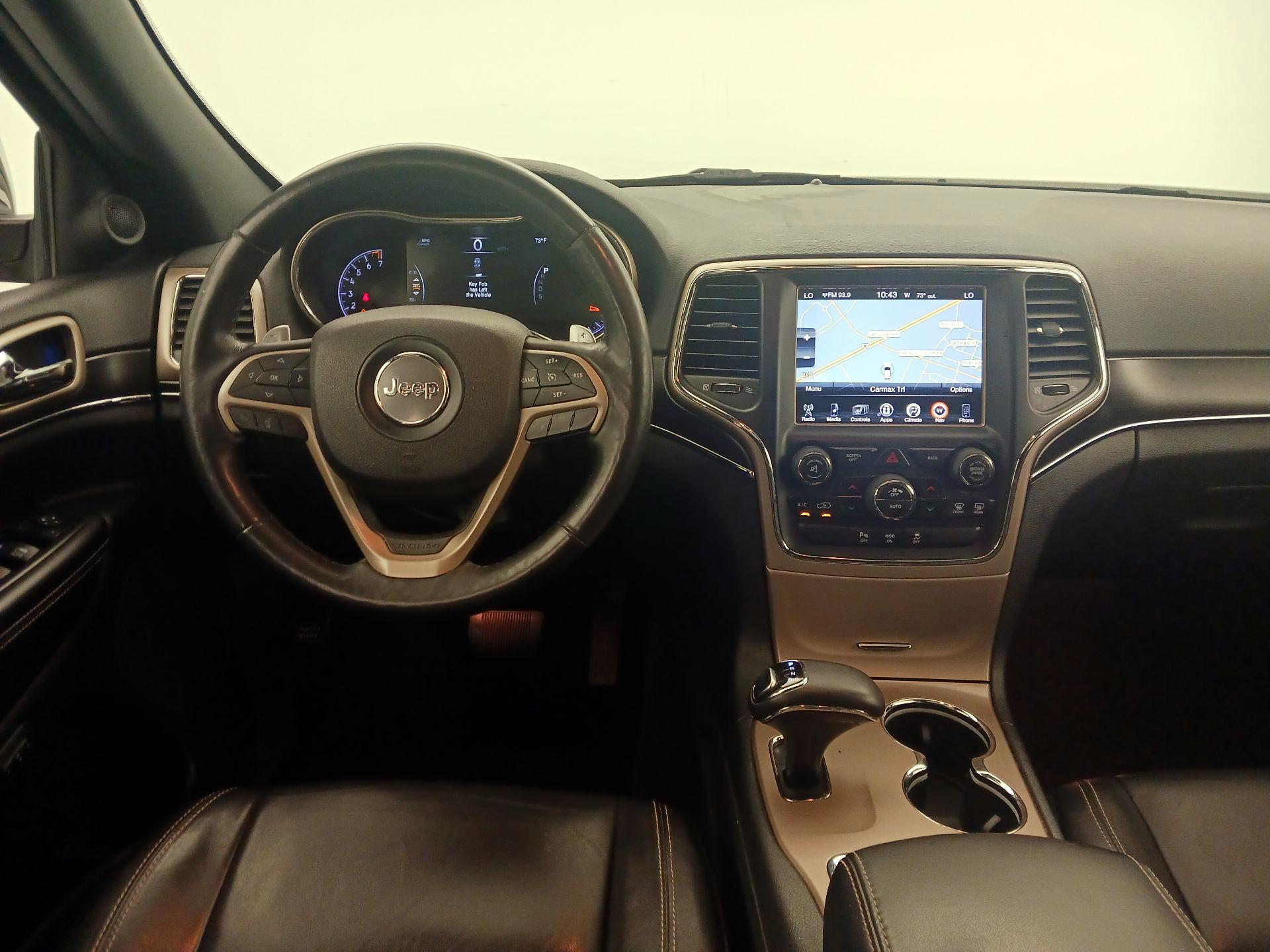 Thumbnail: 2015 Jeep Grand Cherokee - 10