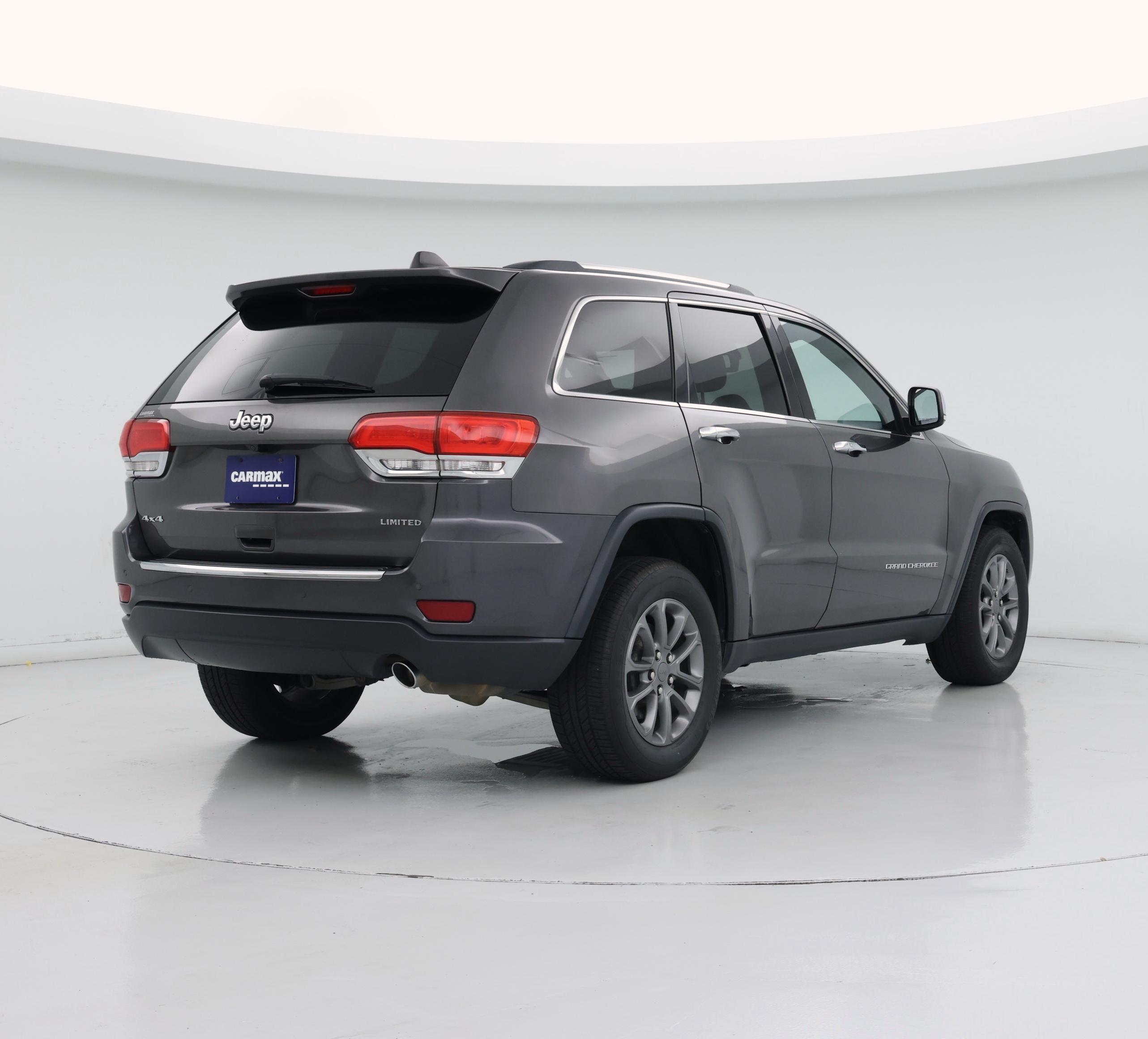 Thumbnail: 2015 Jeep Grand Cherokee - 8