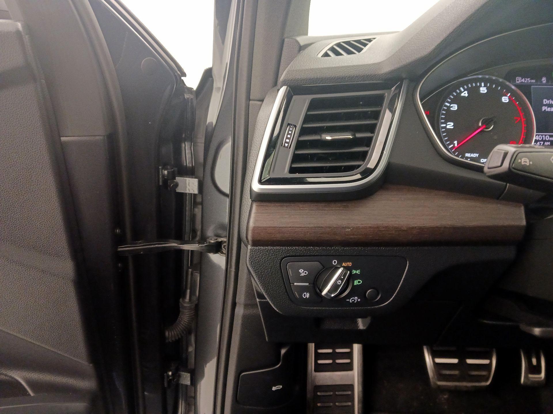 Thumbnail: 2024 Audi Q5 - 13
