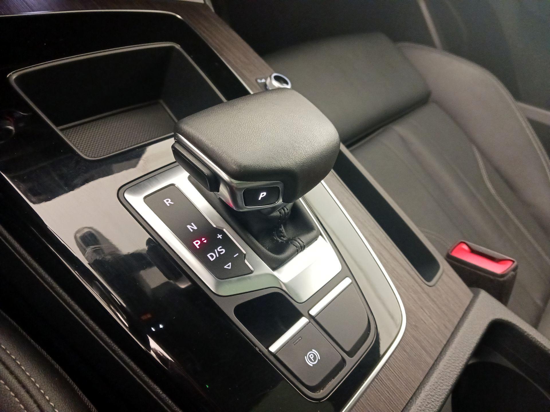 Thumbnail: 2024 Audi Q5 - 17