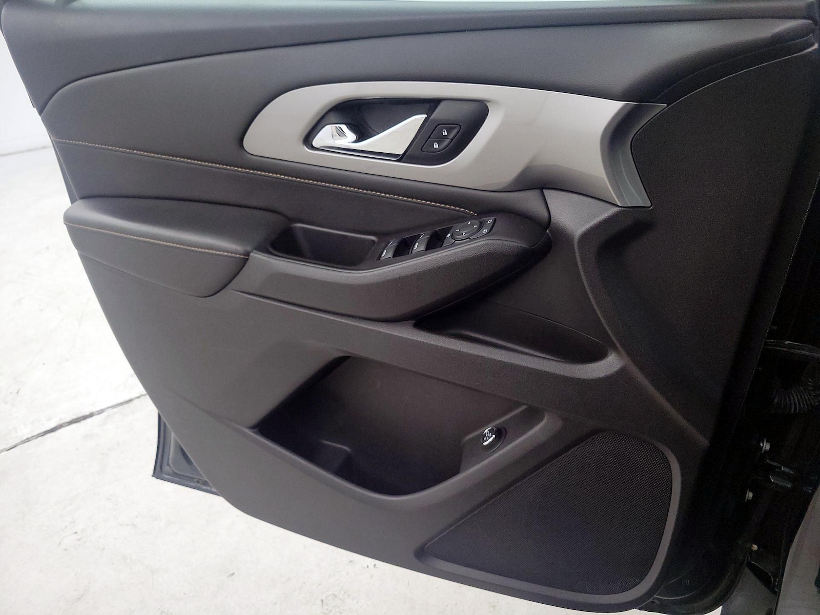 2019 Chevrolet Traverse 1LT - Photo 13