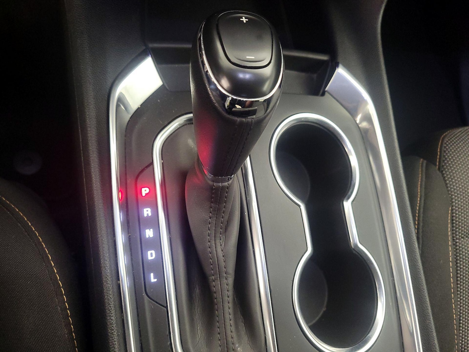 2019 Chevrolet Traverse 1LT - Photo 18