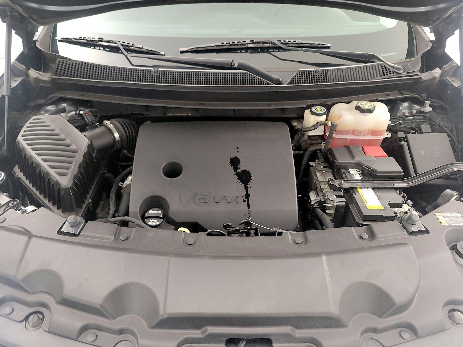 2019 Chevrolet Traverse 1LT - Photo 24