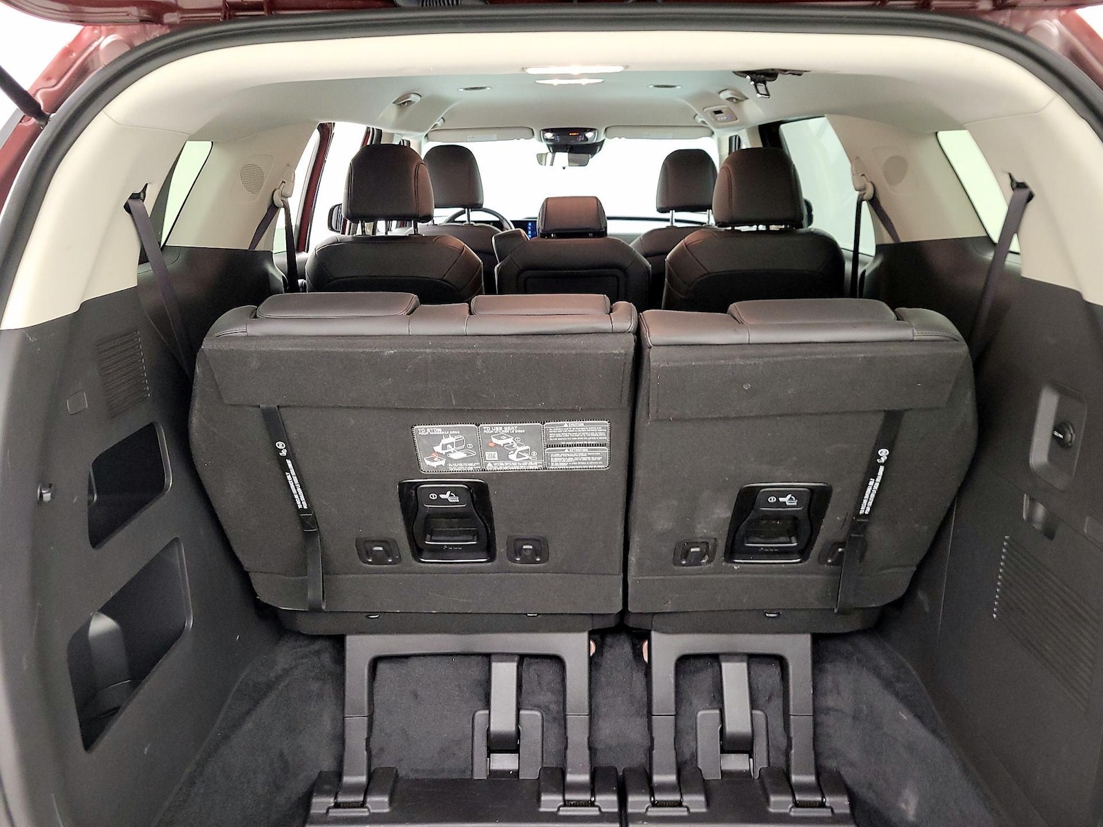 2026 Kia Carnival LXS - Photo 23