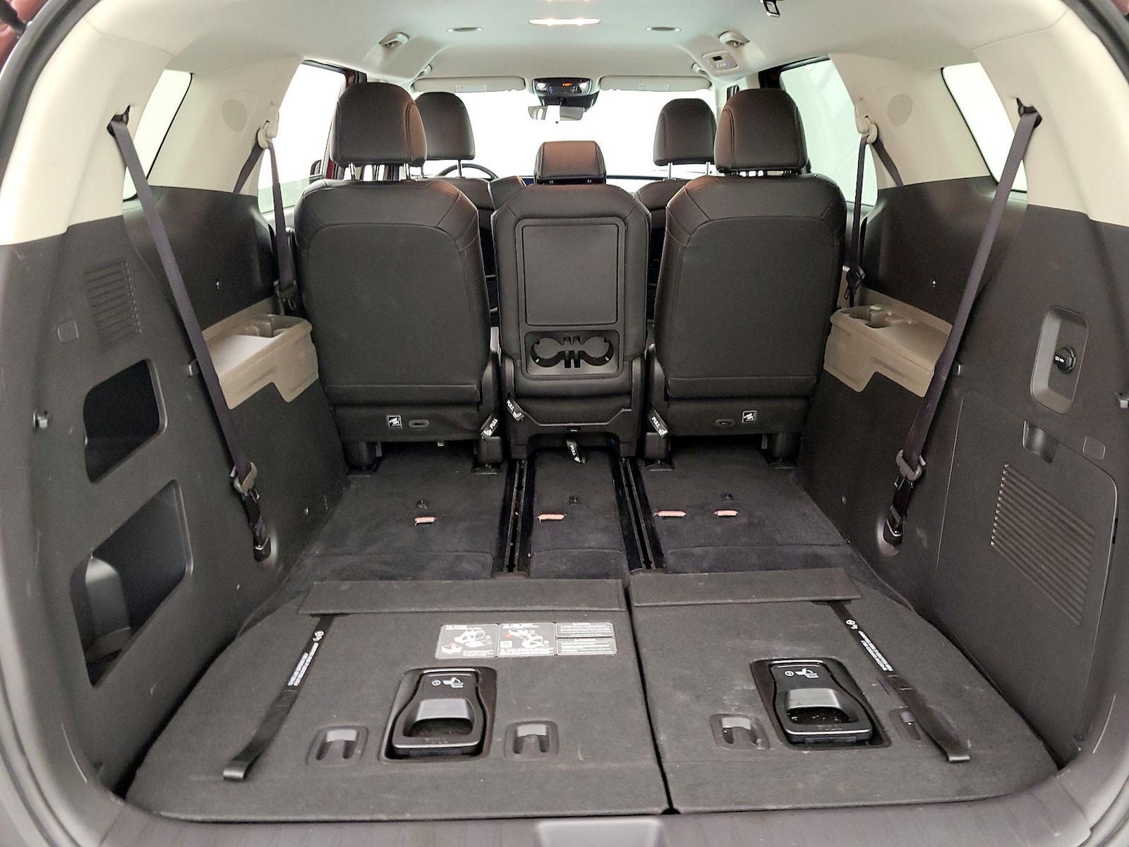 2026 Kia Carnival LXS - Photo 24