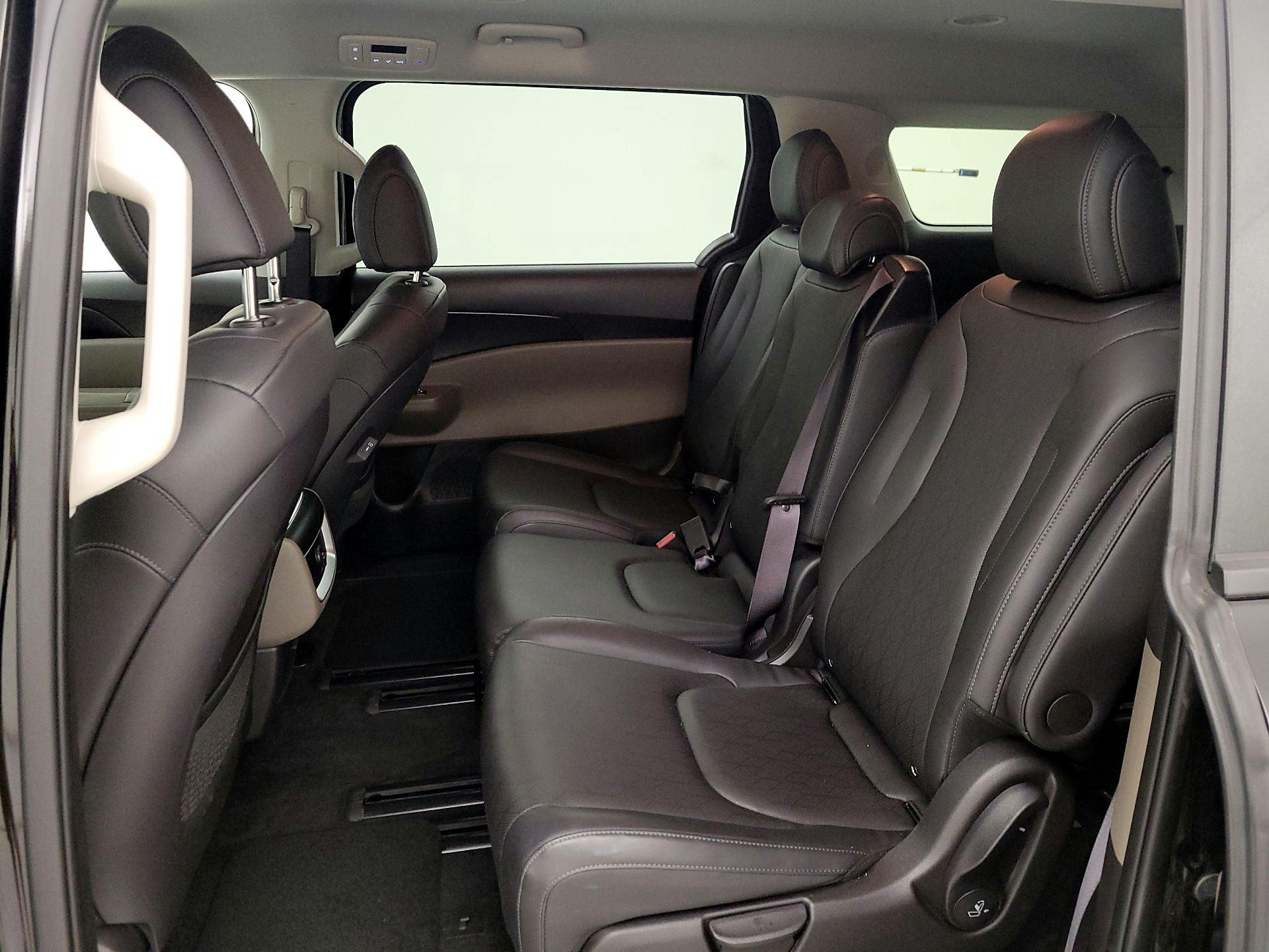 Thumbnail: 2026 Kia Carnival - 20