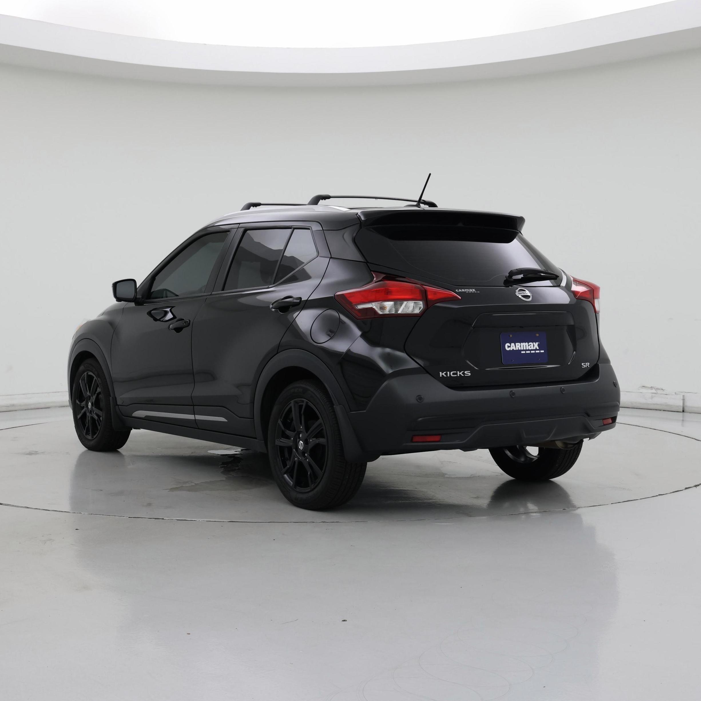 Thumbnail: 2020 Nissan Kicks - 2