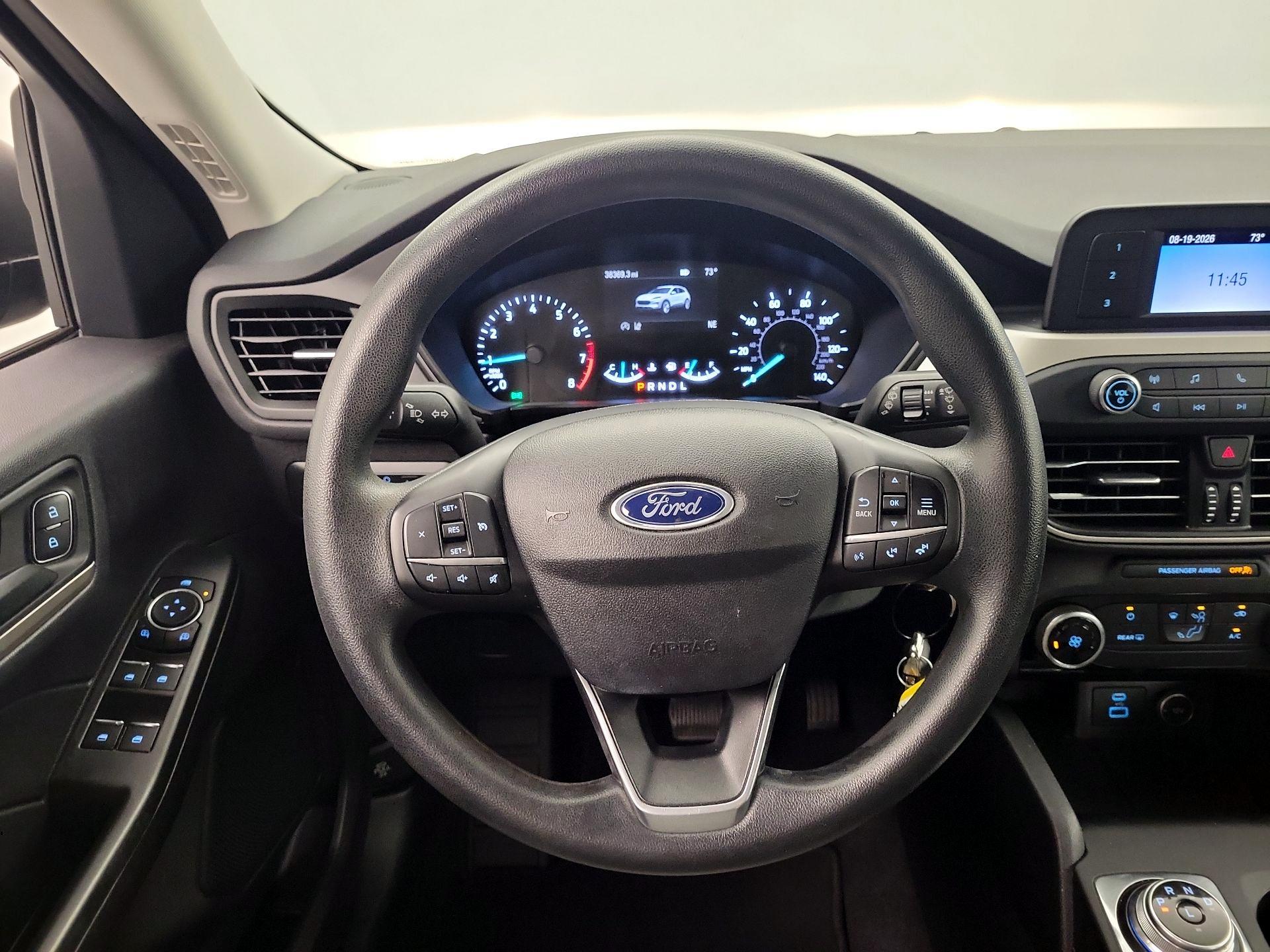 Thumbnail: 2021 Ford Escape - 10