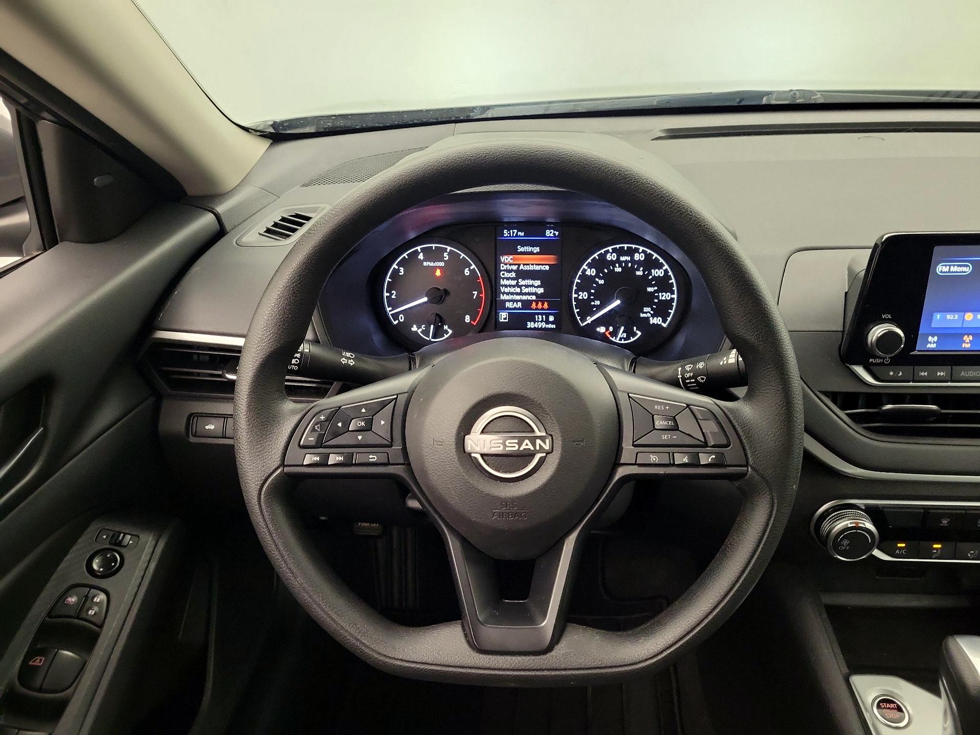 Thumbnail: 2023 Nissan Altima - 10