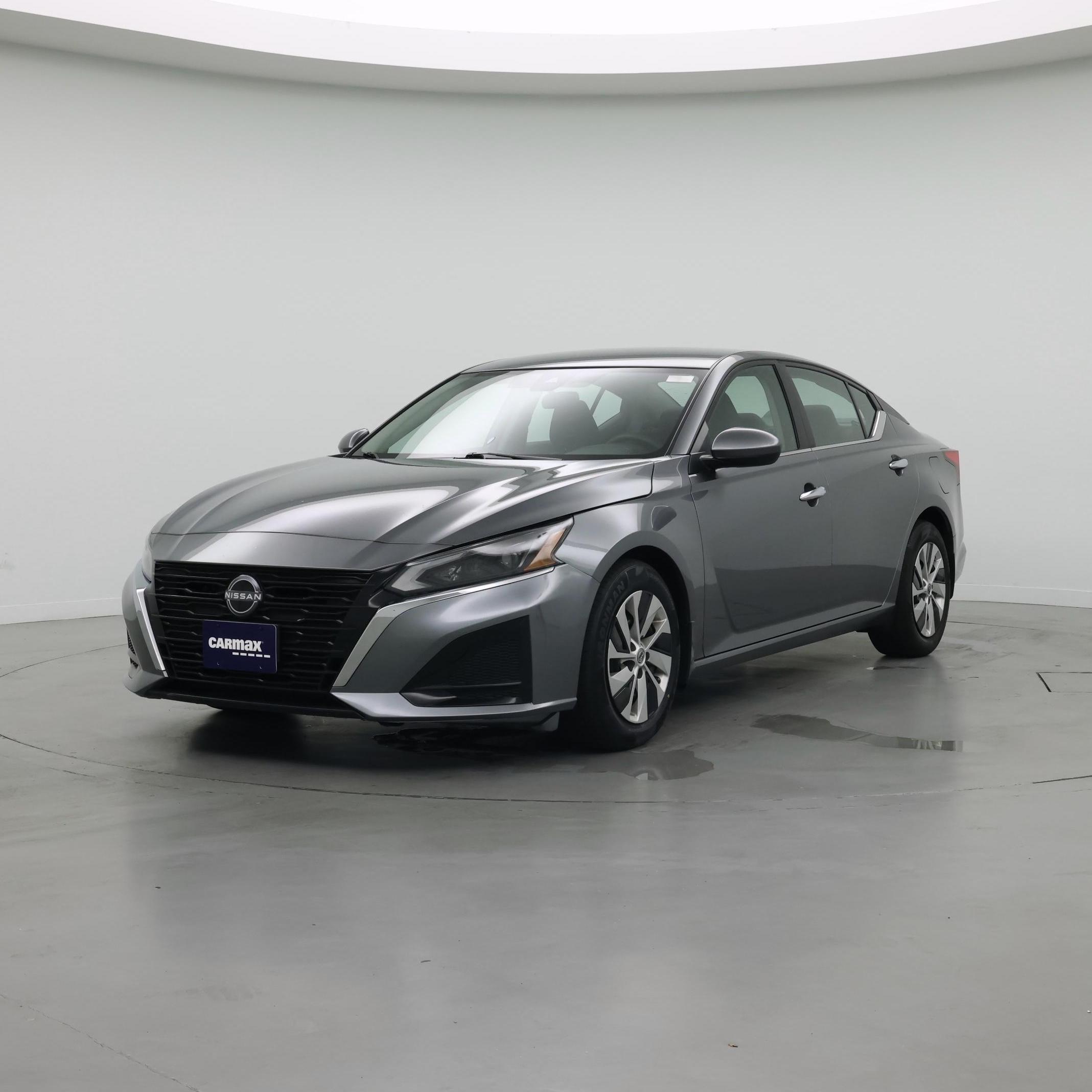 Thumbnail: 2023 Nissan Altima - 4