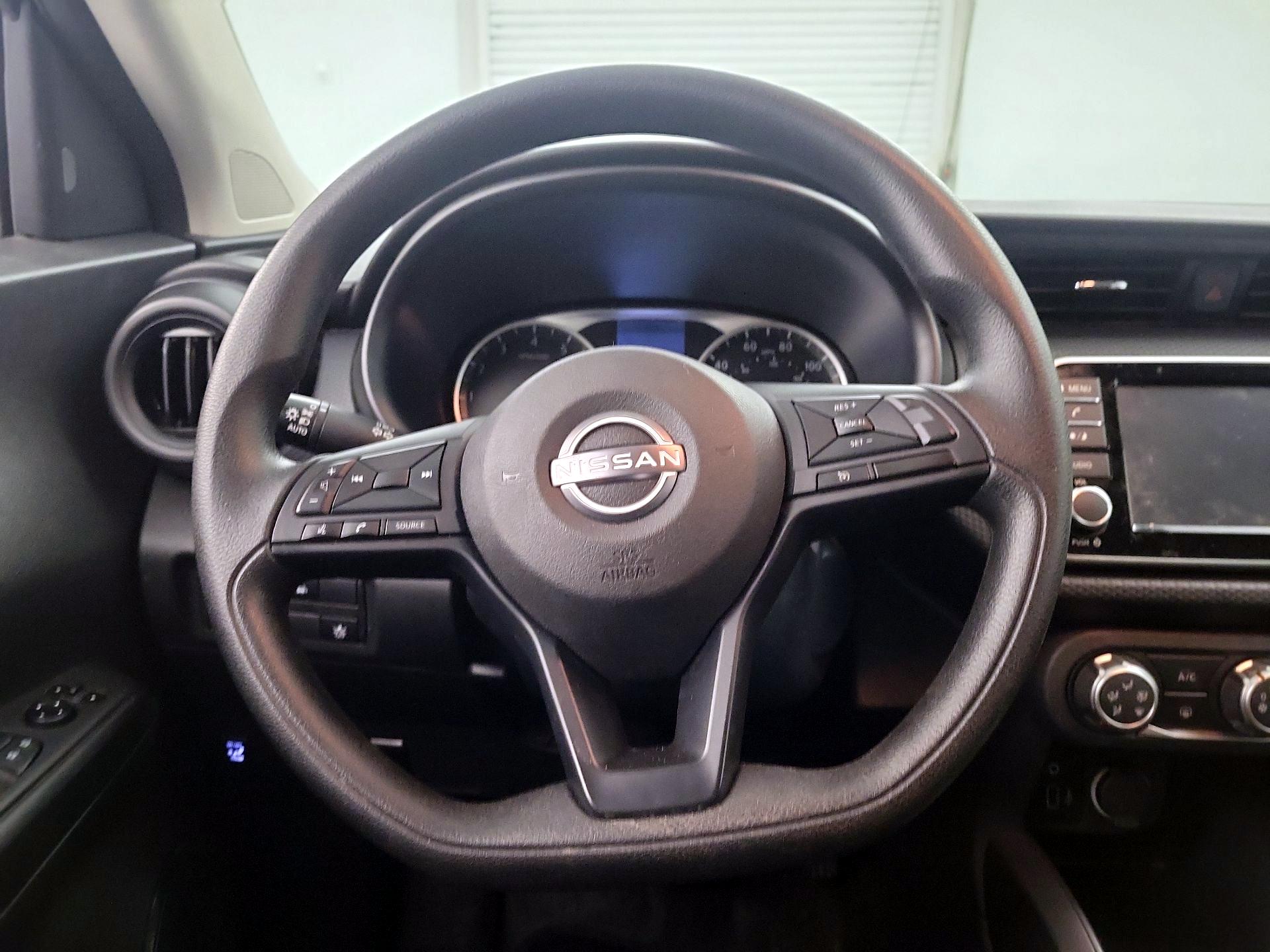Thumbnail: 2024 Nissan Kicks - 10