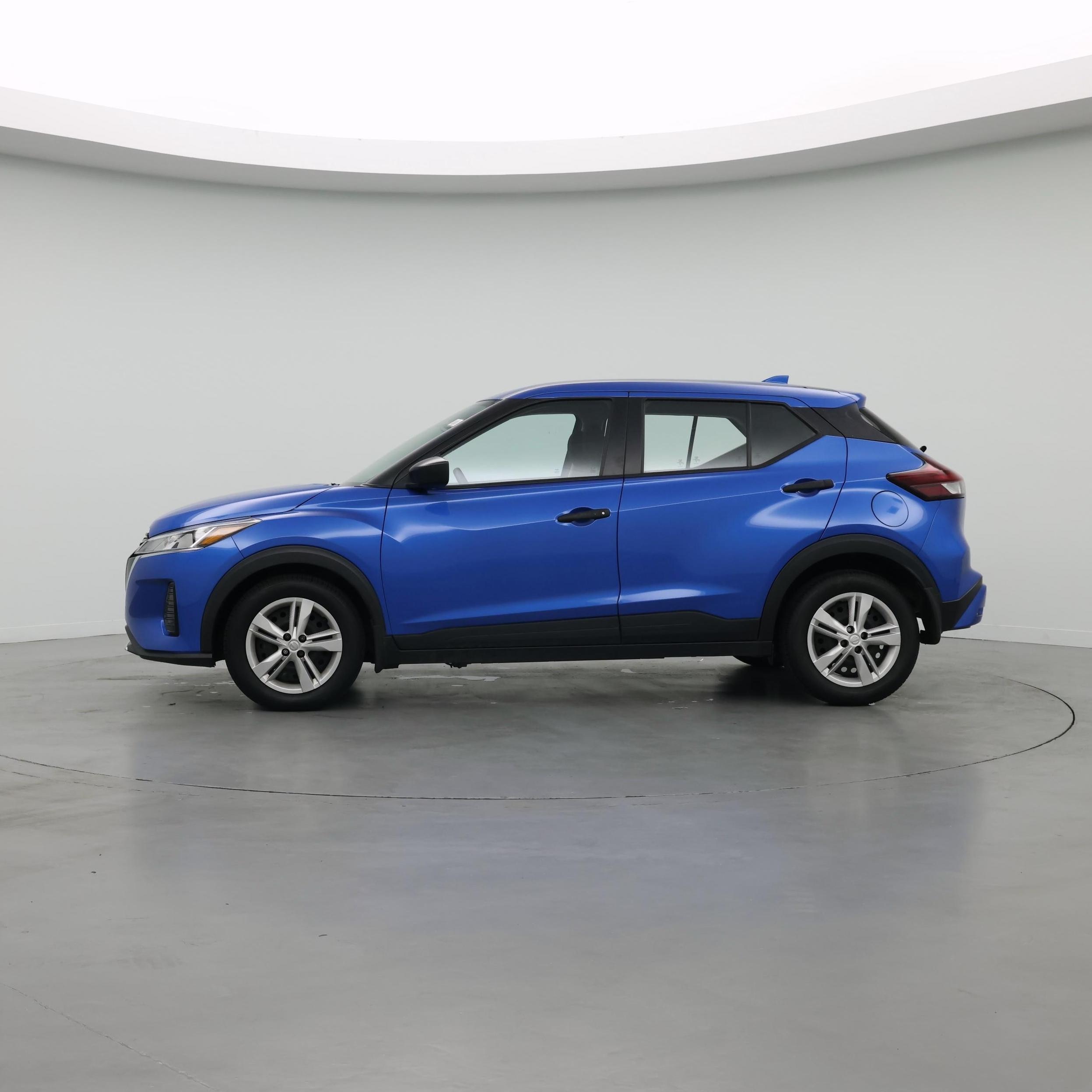 Thumbnail: 2024 Nissan Kicks - 3