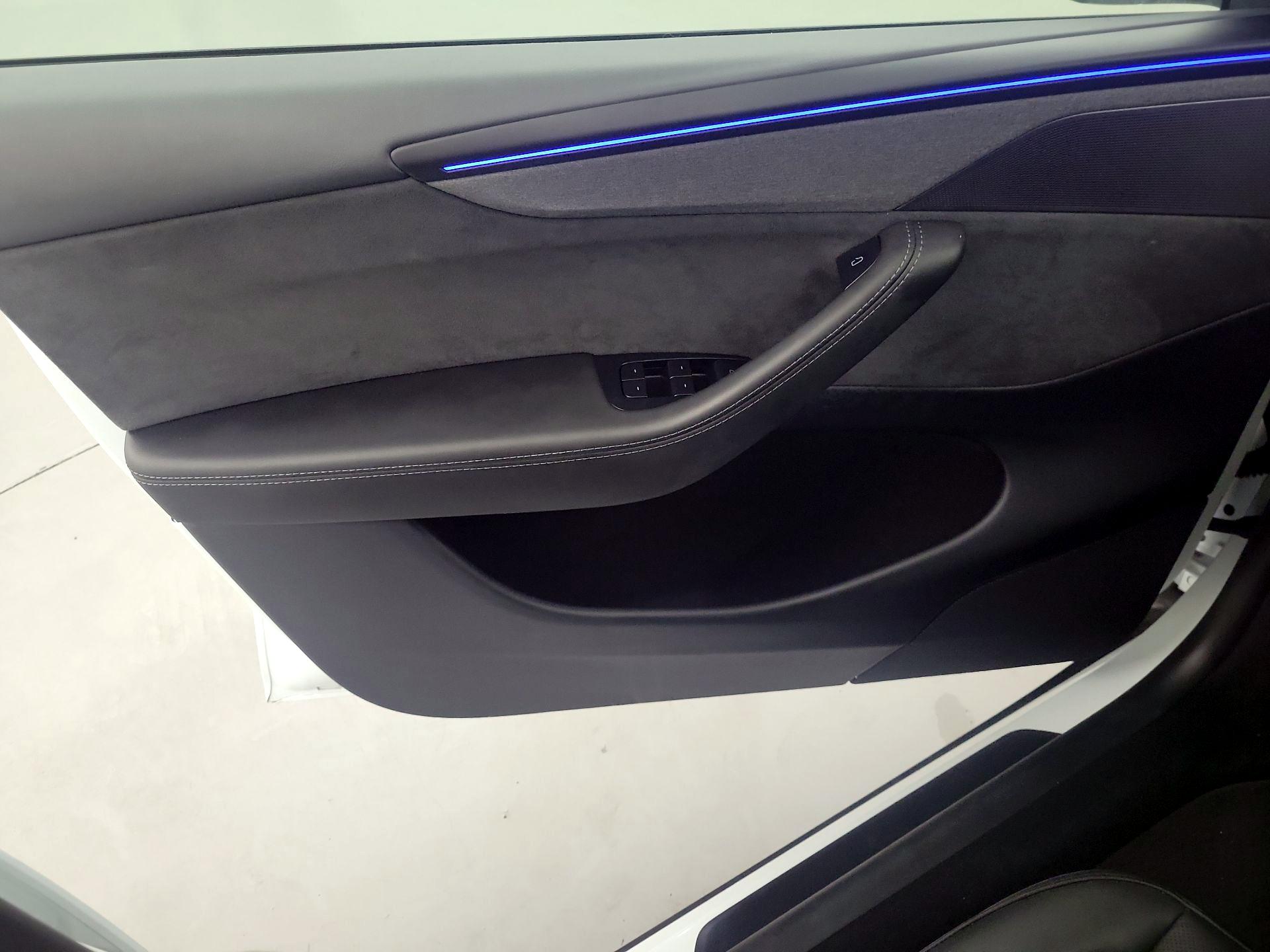 Thumbnail: 2026 Tesla Model Y - 12