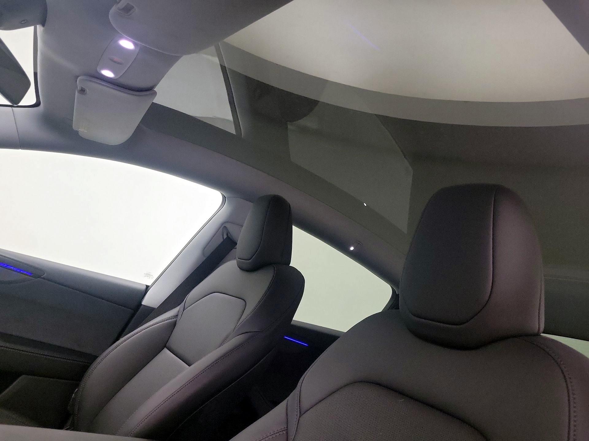 Thumbnail: 2026 Tesla Model Y - 19