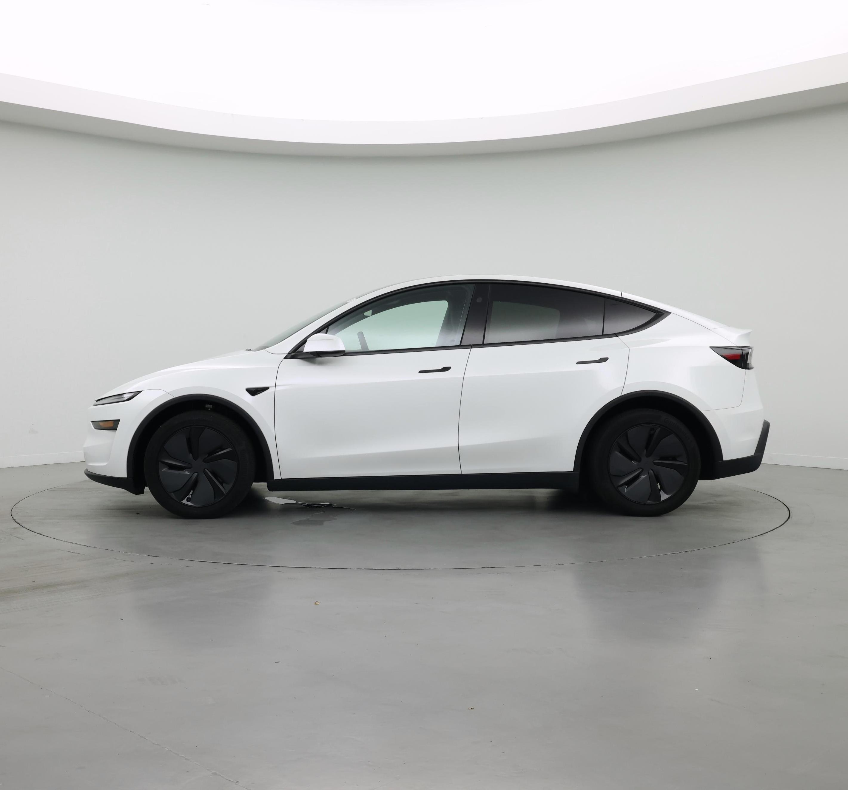 Thumbnail: 2026 Tesla Model Y - 3