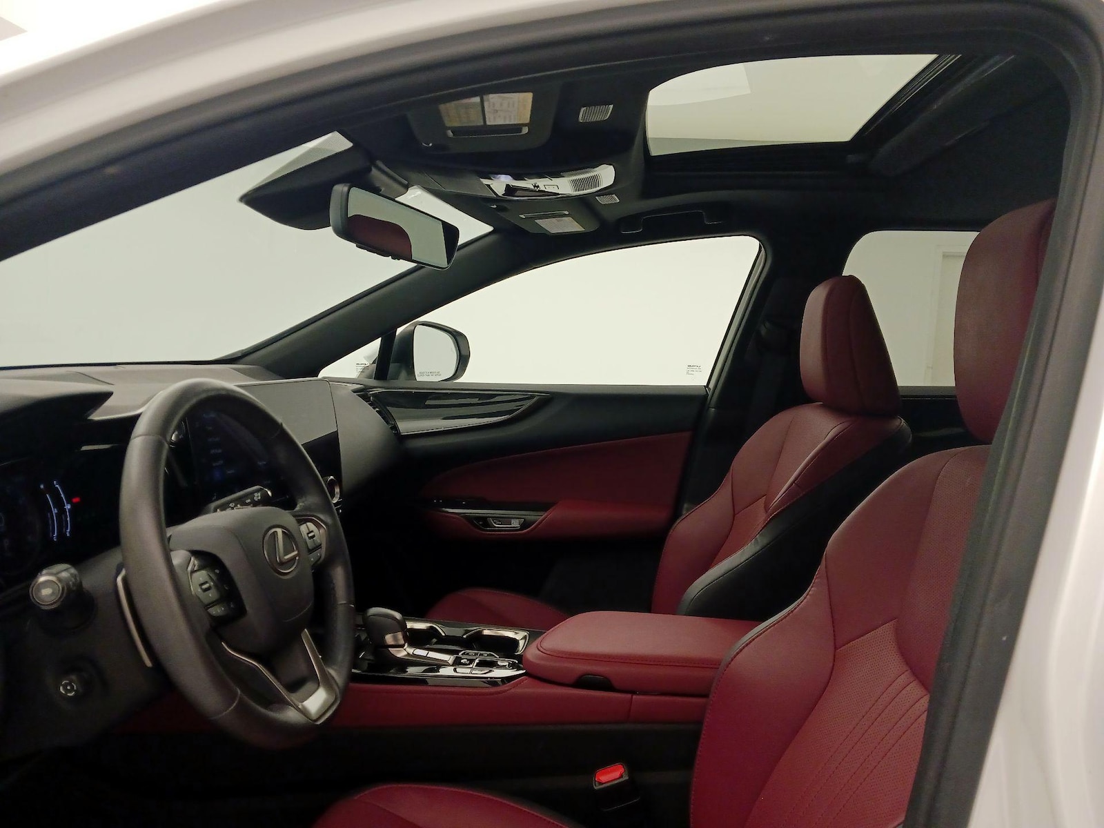 Sunroof(s) & Overhead Airbags