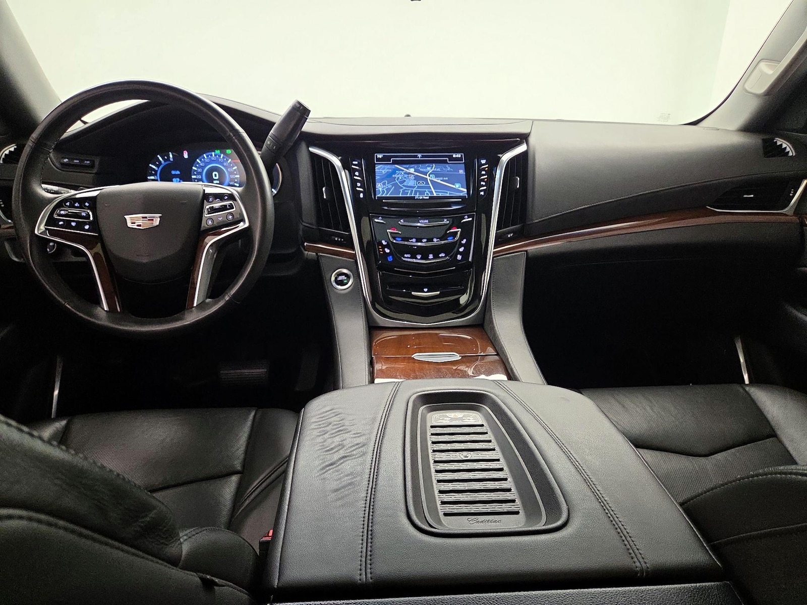2018 Cadillac Escalade ESV Luxury - Photo 10
