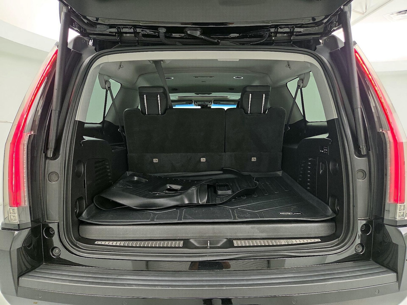 2018 Cadillac Escalade ESV Luxury - Photo 24