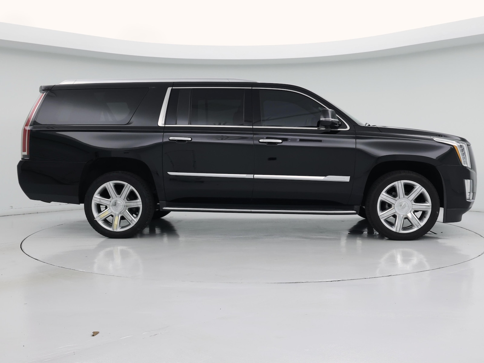 2018 Cadillac Escalade ESV Luxury - Photo 8