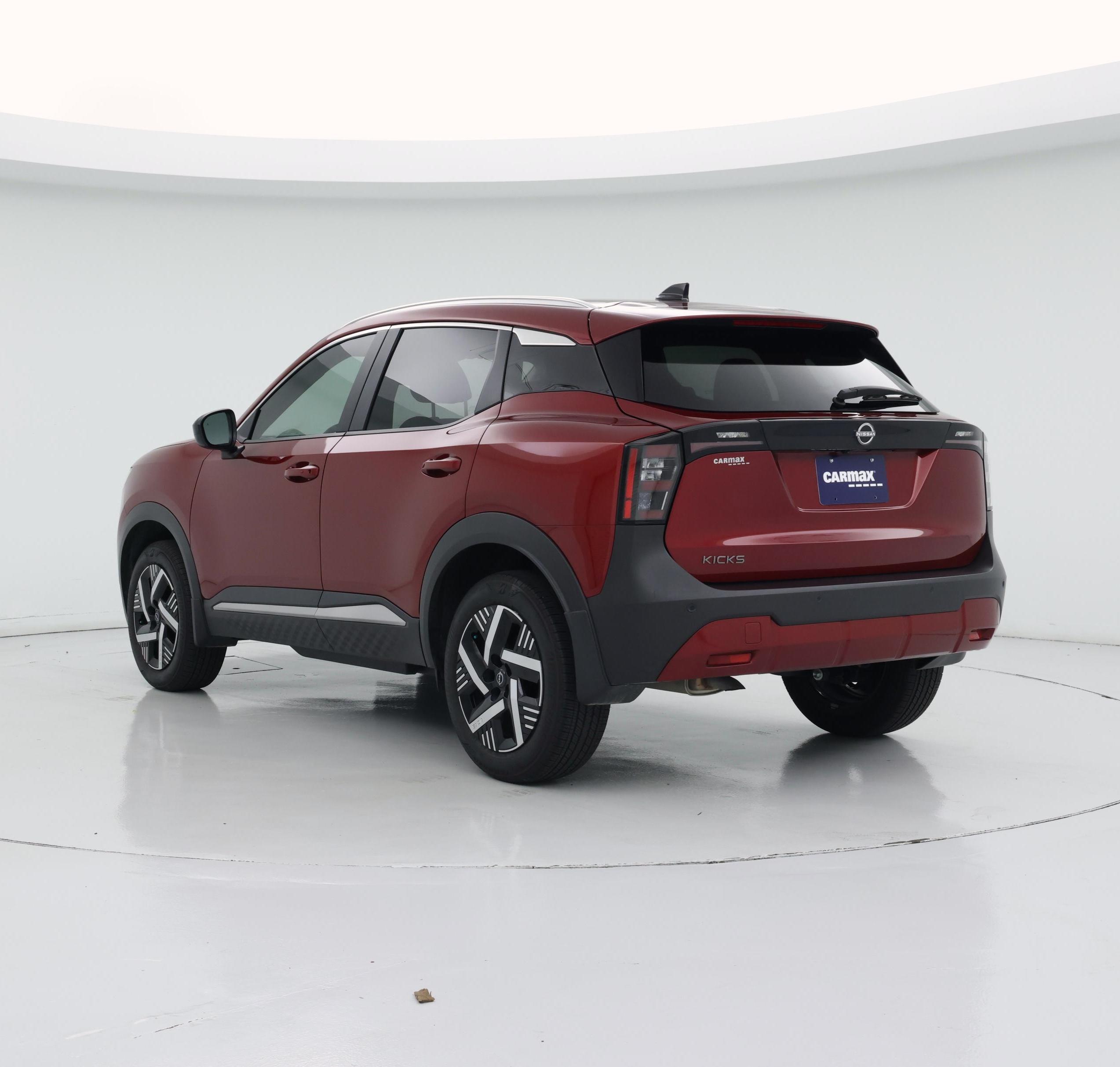 Thumbnail: 2026 Nissan Kicks - 2