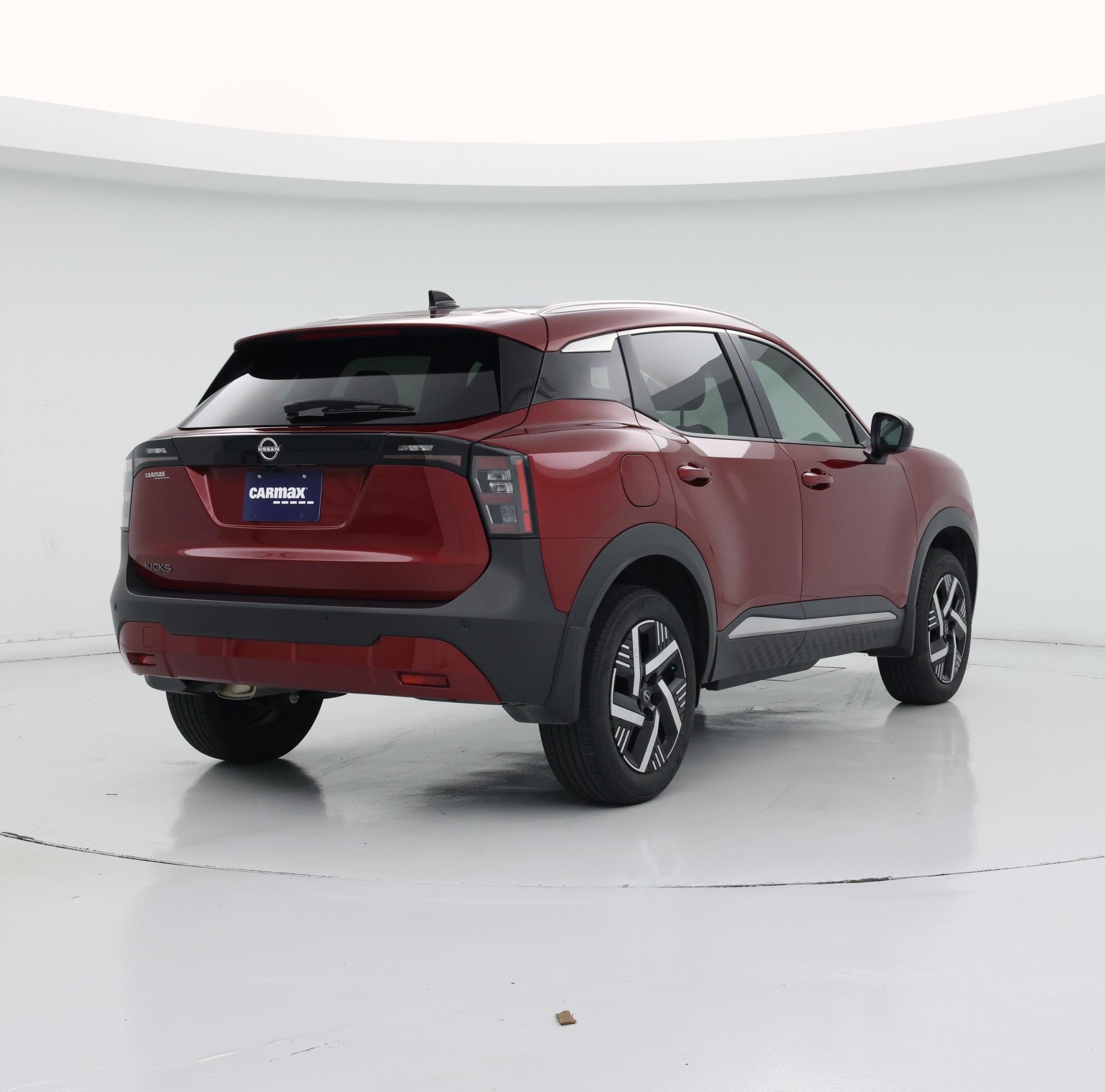 Thumbnail: 2026 Nissan Kicks - 8