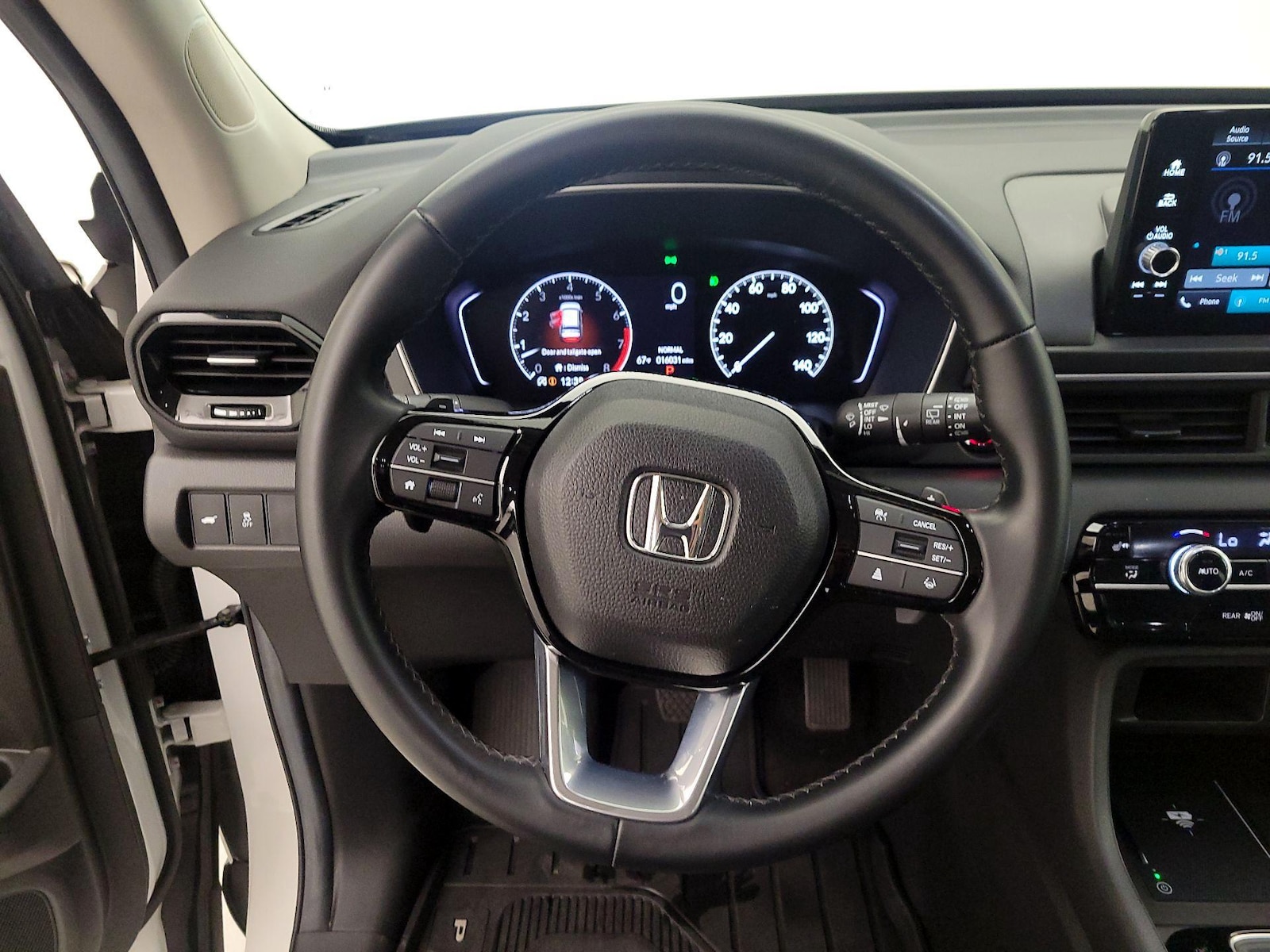 2025 Honda Pilot EX-L - Photo 11