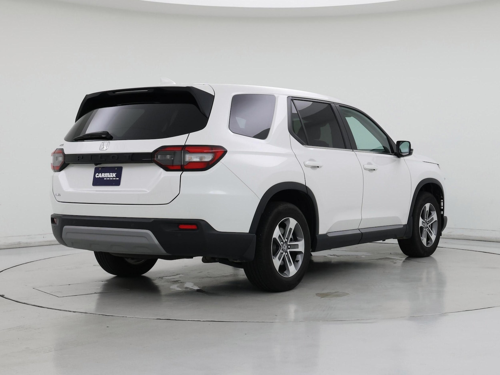 2025 Honda Pilot EX-L - Photo 9
