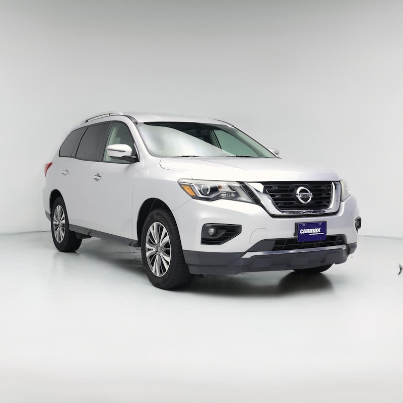 2018 Nissan Pathfinder SV