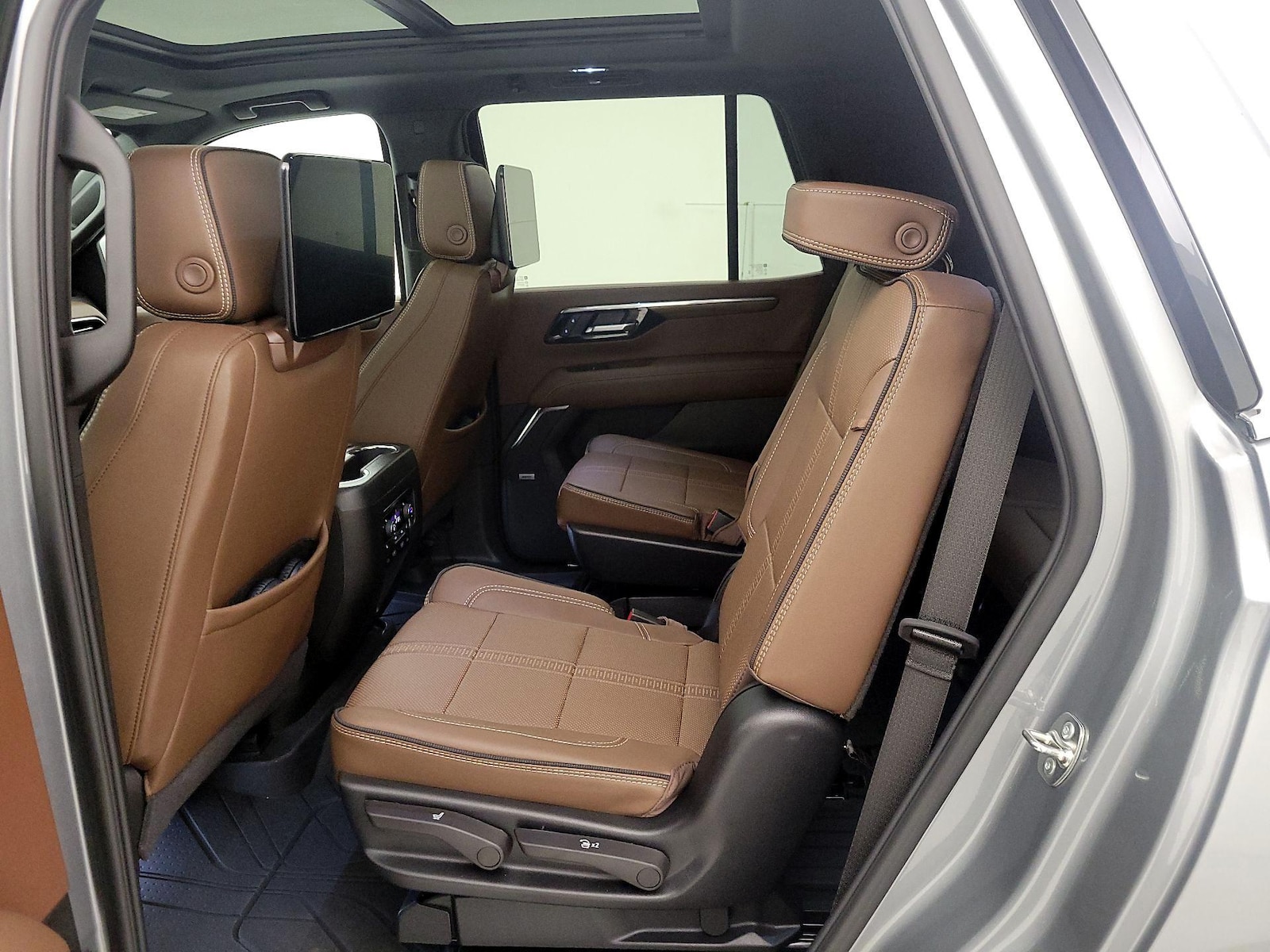 Rear Air Conditioning