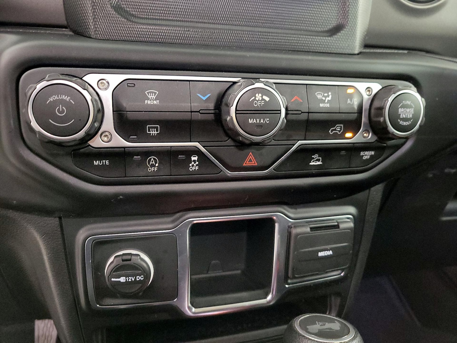 2023 Jeep Wrangler 4-Door Sport - Photo 17