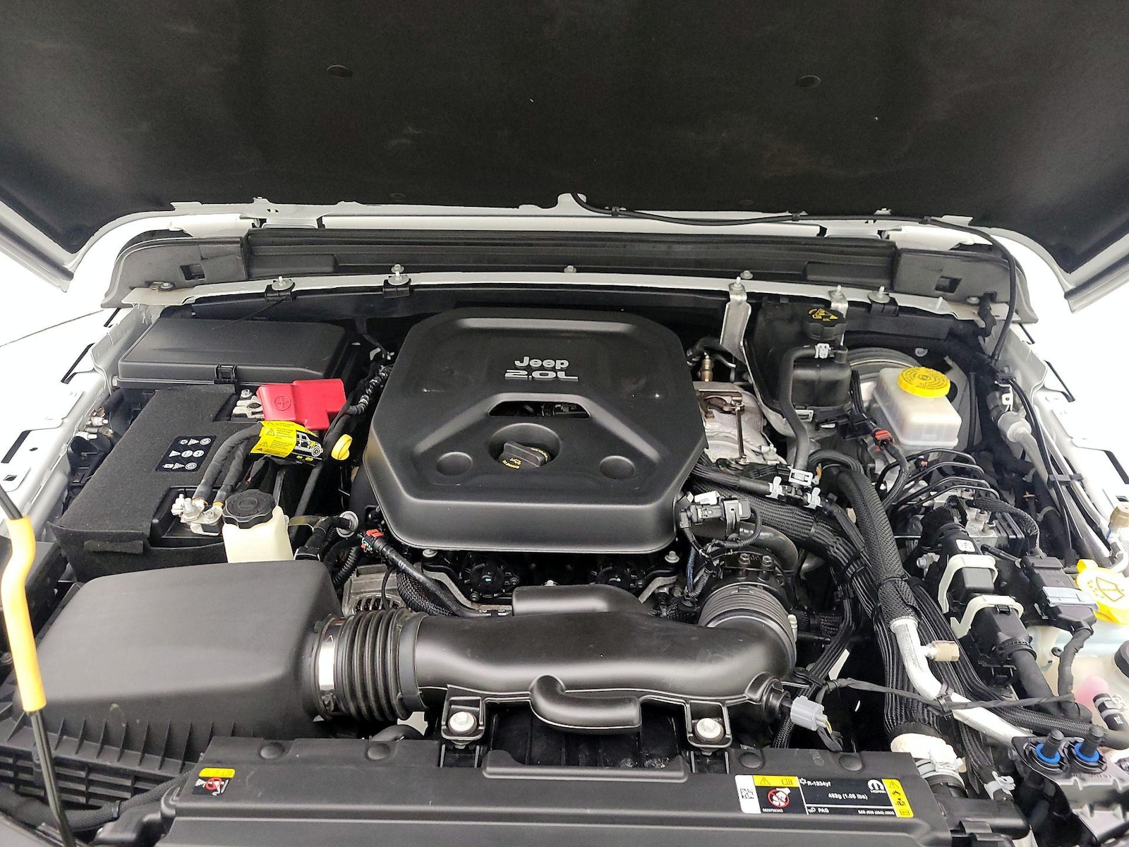 2023 Jeep Wrangler 4-Door Sport - Photo 23
