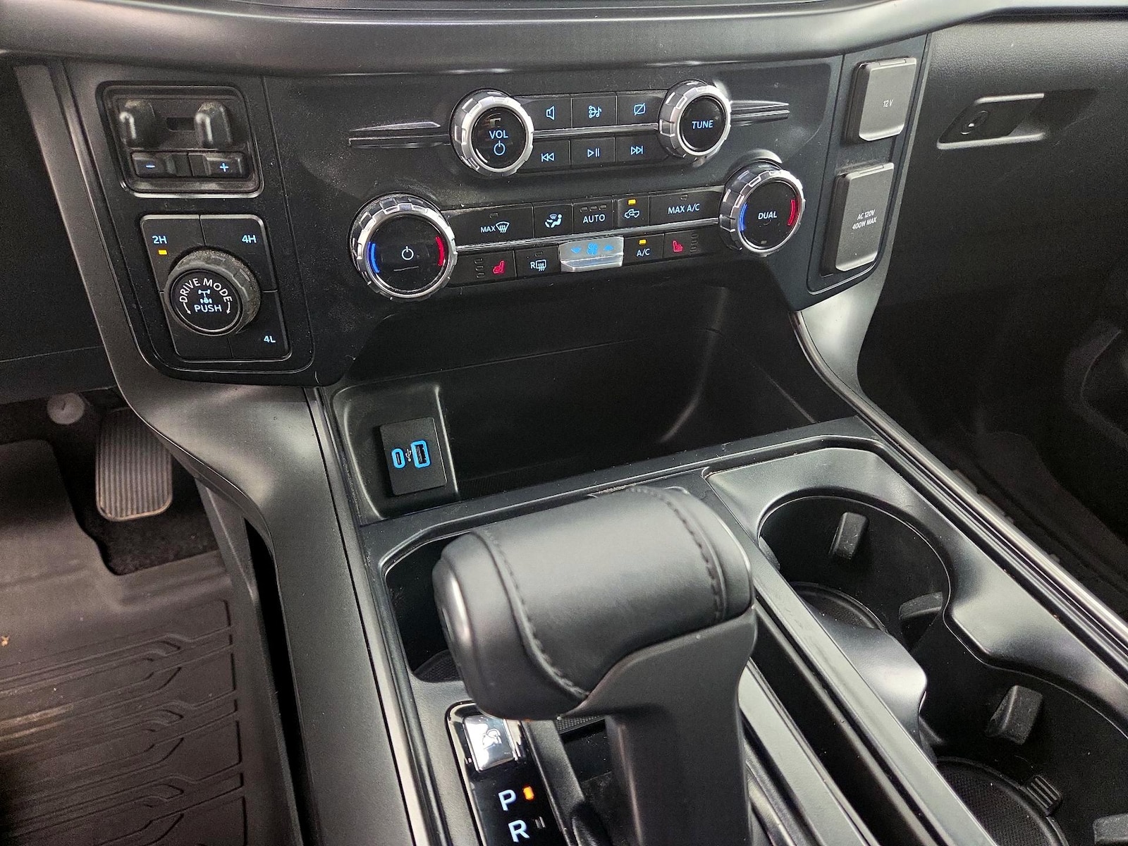 2024 Ford F-150 XLT - Photo 18