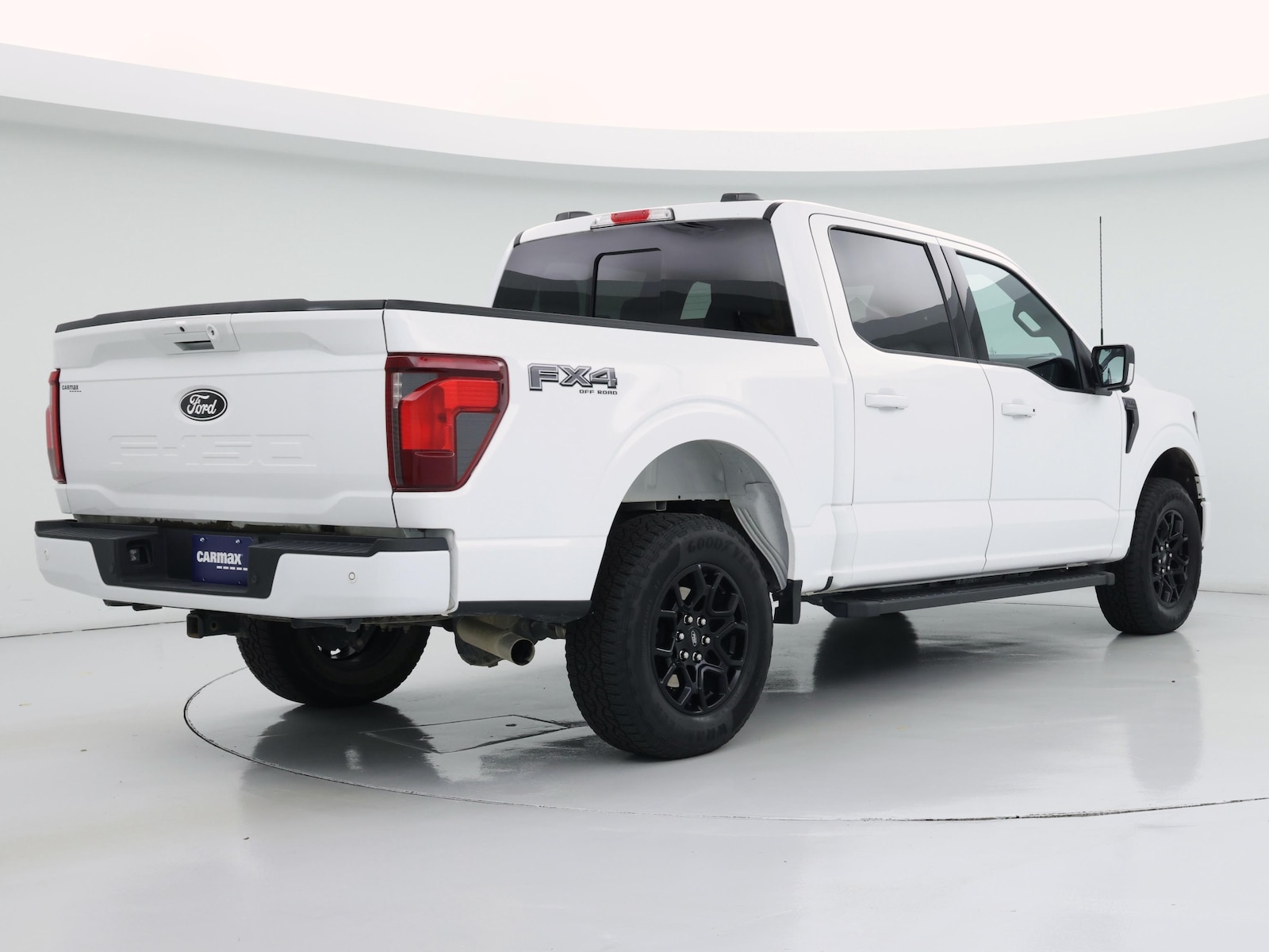 2024 Ford F-150 XLT - Photo 9