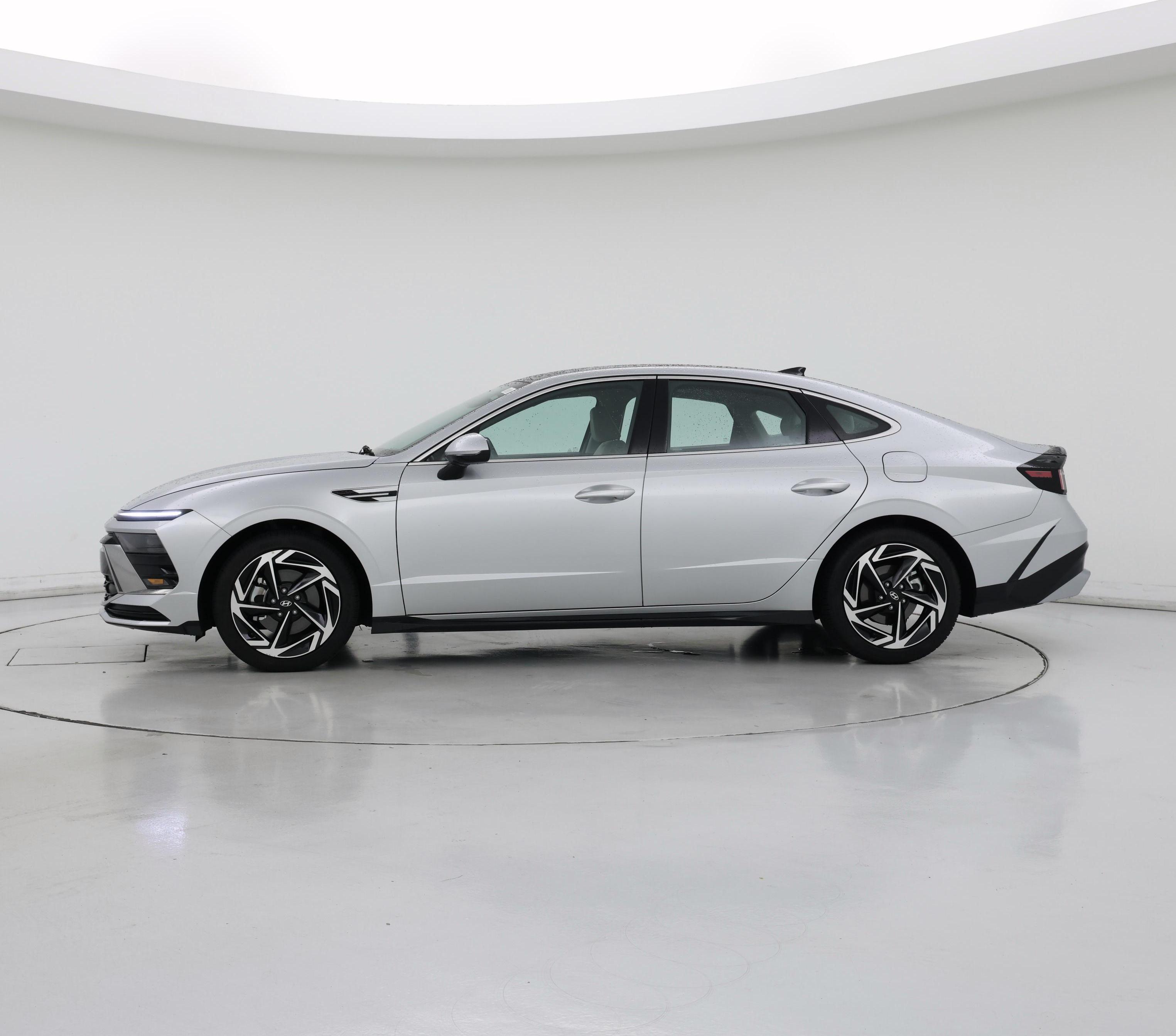 Thumbnail: 2025 Hyundai Sonata - 3