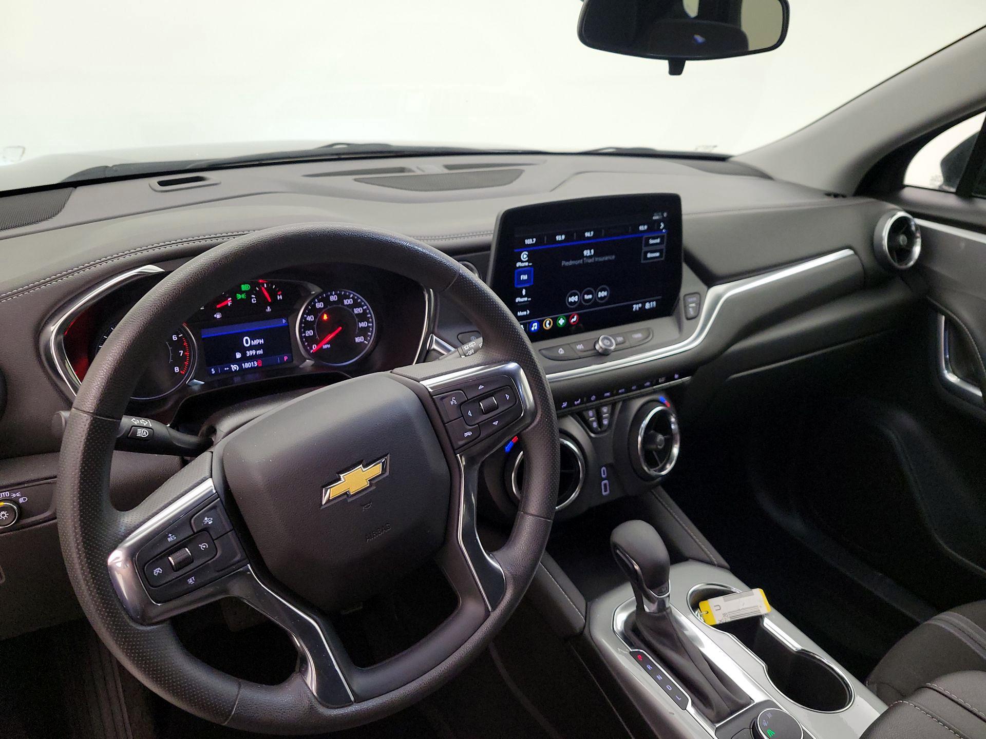 Thumbnail: 2025 Chevrolet Blazer - 9