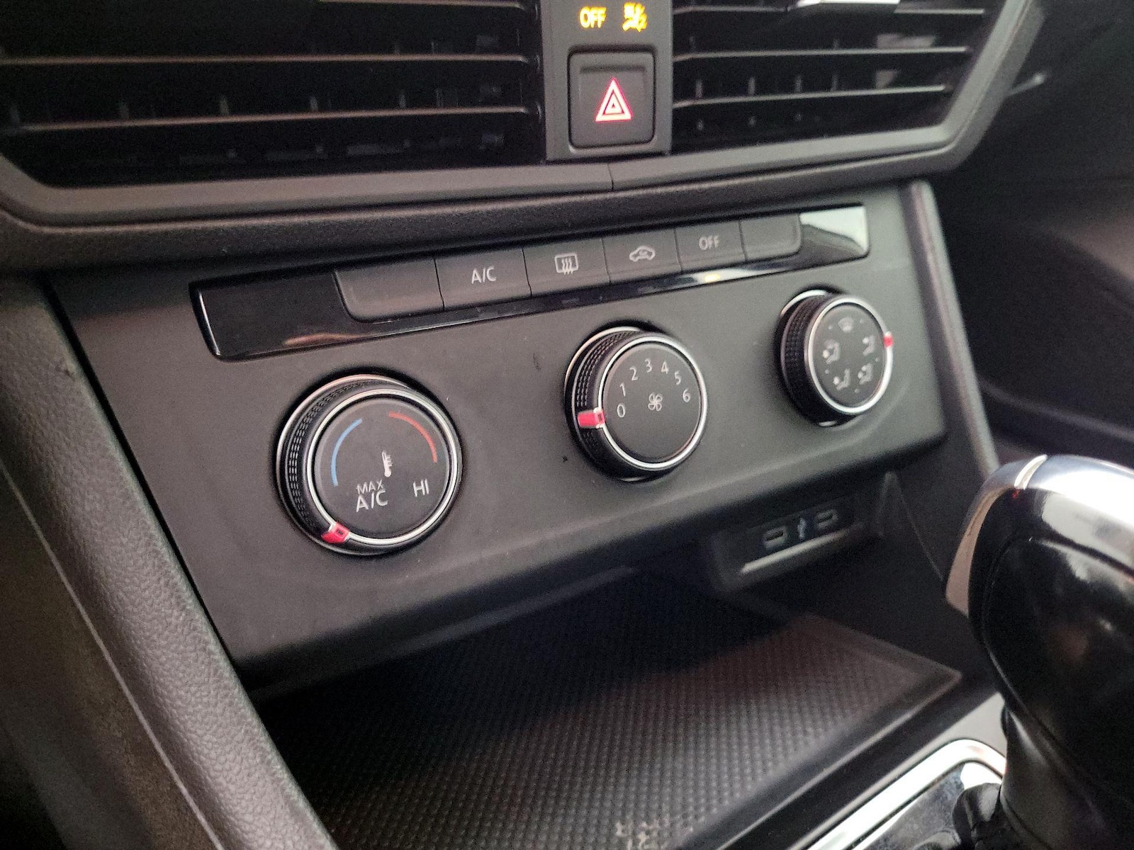 2020 Volkswagen Jetta S - Photo 17
